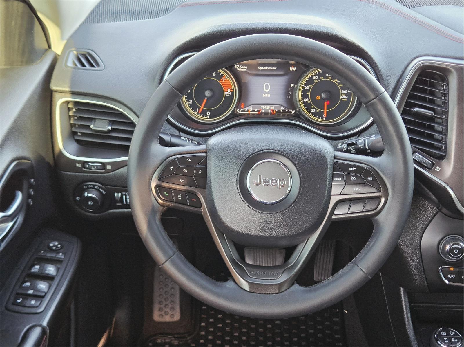 2021 Jeep Cherokee photo 30 of 36