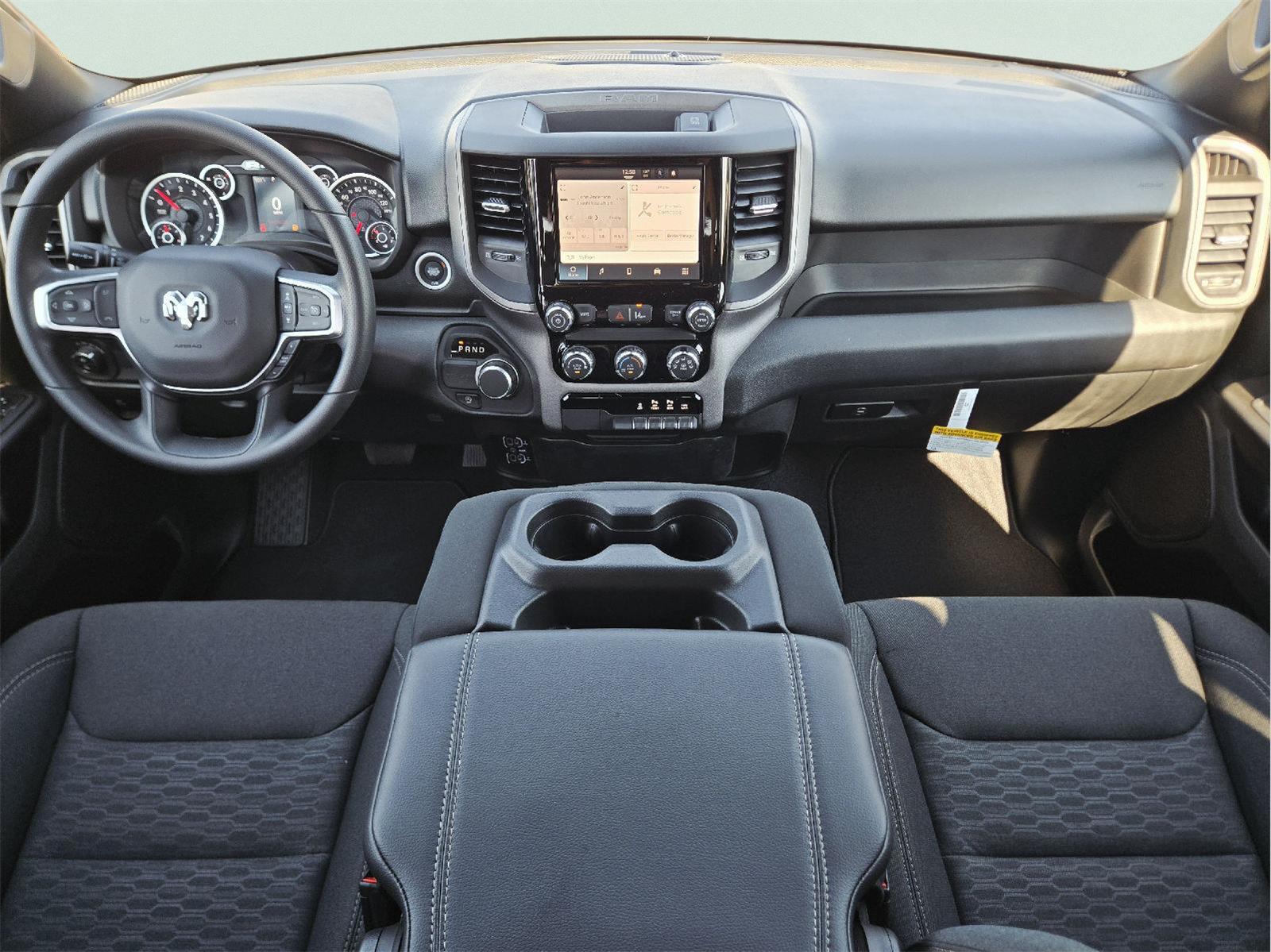 2027 Ram 1500 photo 5 of 15