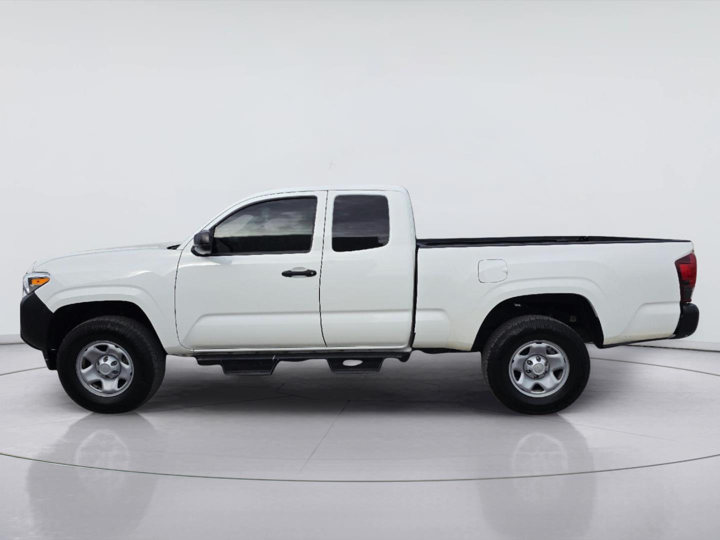 2023 Toyota Tacoma photo 7 of 35