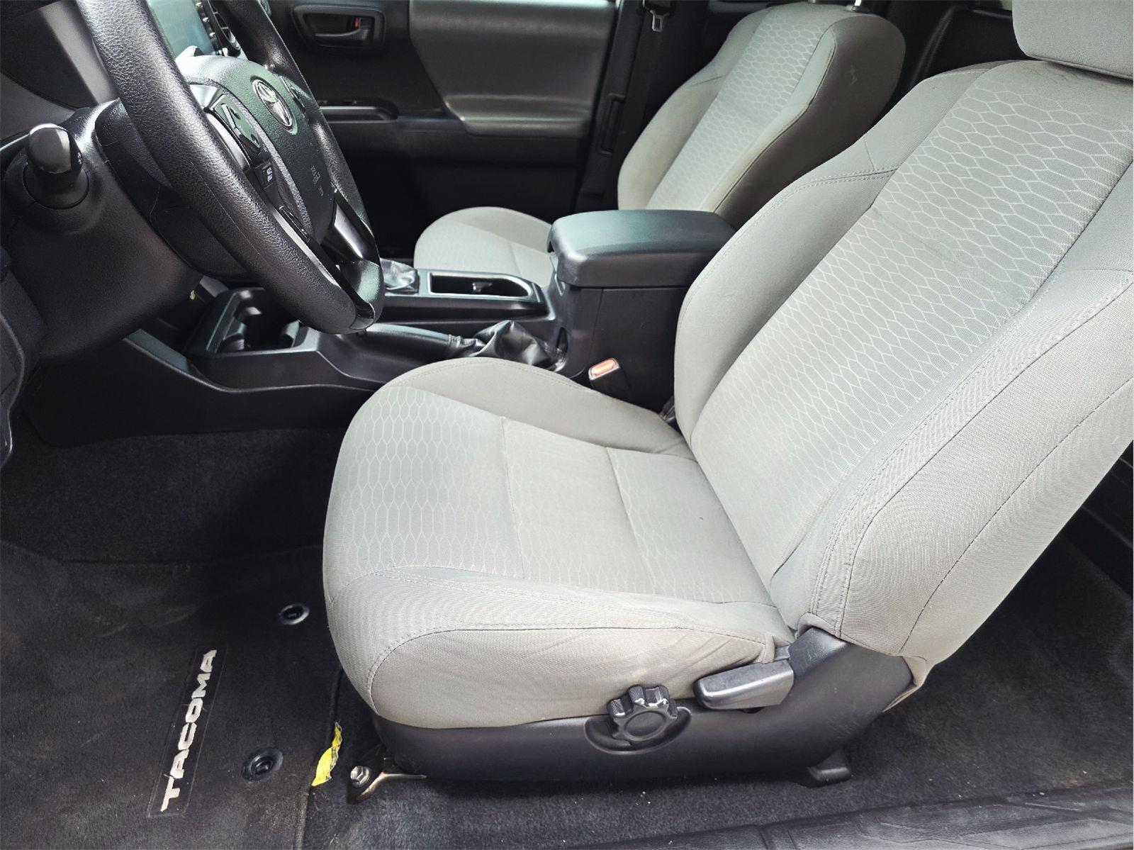 2023 Toyota Tacoma photo 12 of 35