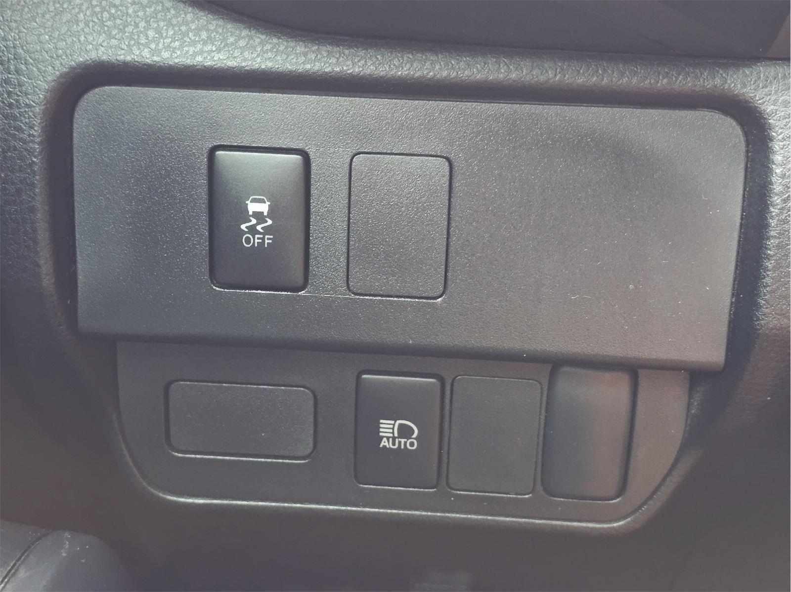 2023 Toyota Tacoma photo 30 of 35
