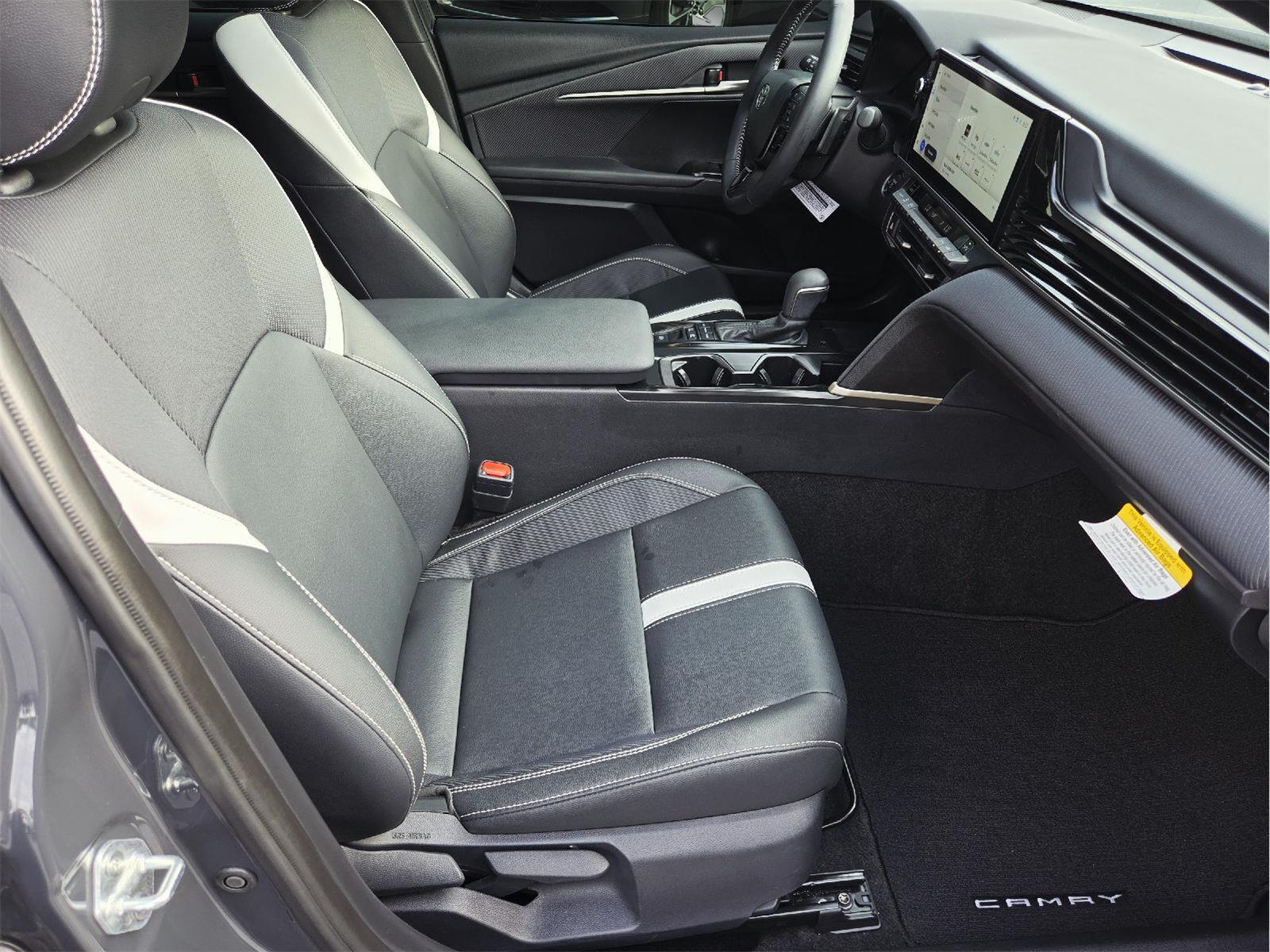 2026 Toyota Camry photo 16 of 35