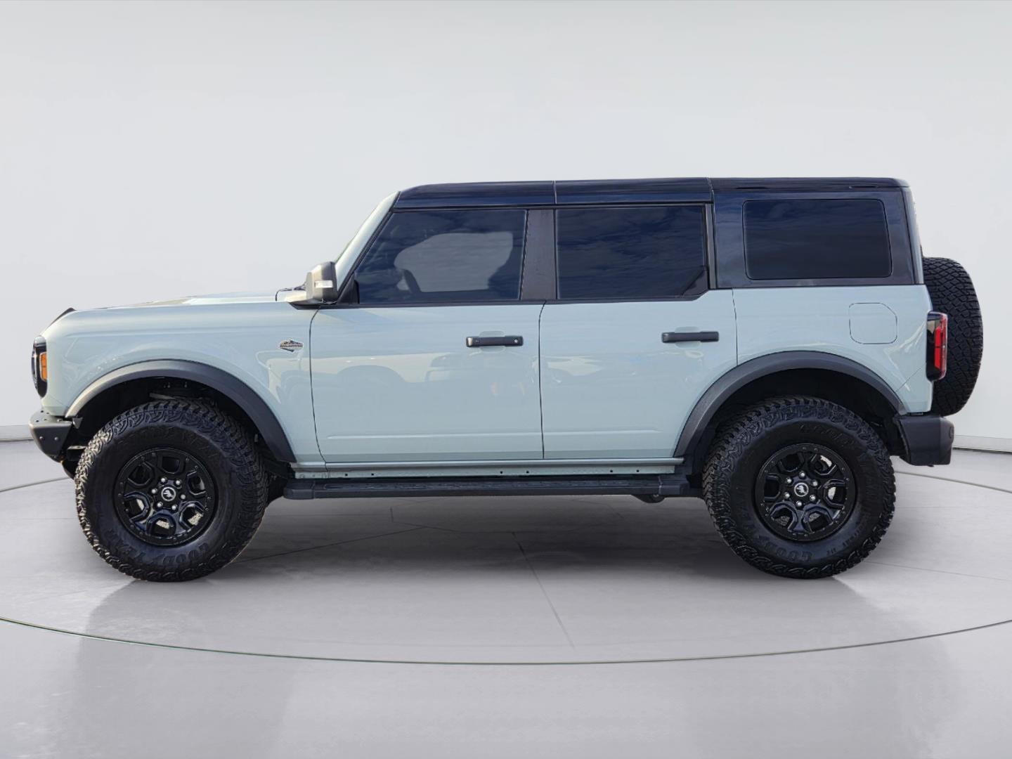 2024 Ford Bronco photo 8 of 38