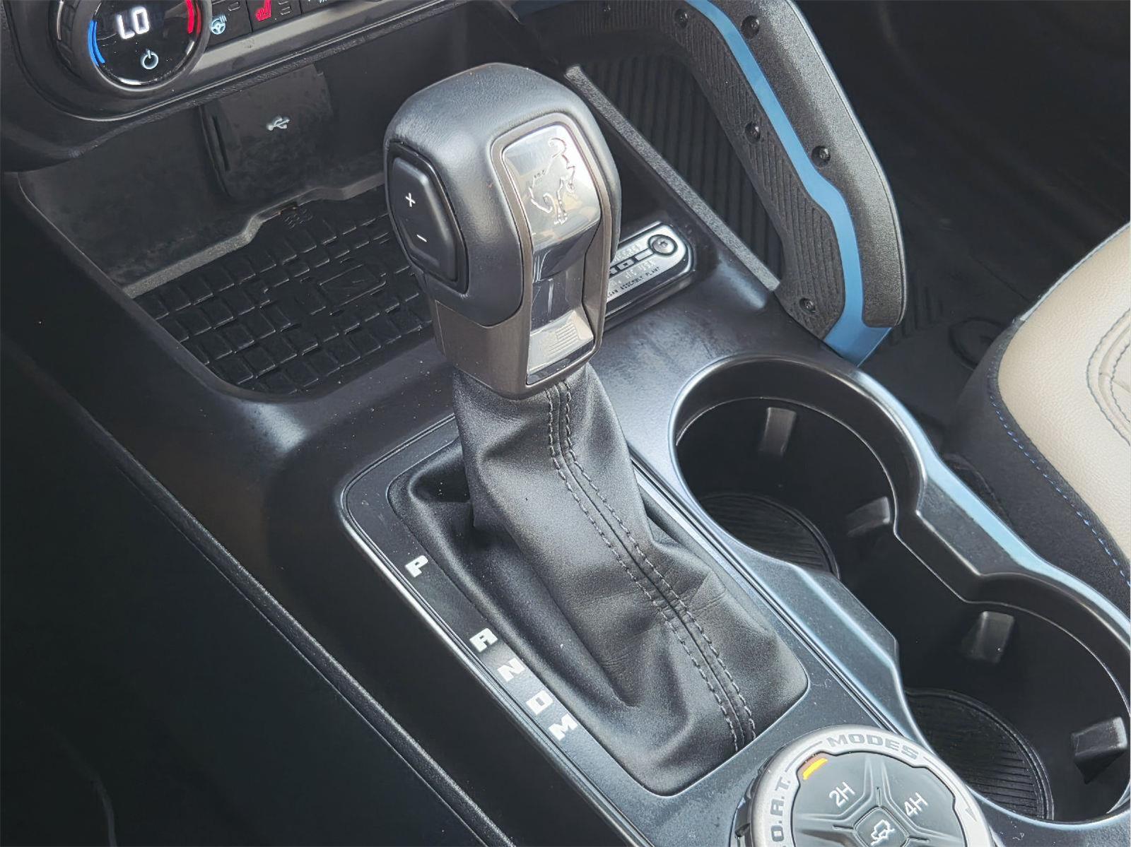 2024 Ford Bronco photo 27 of 38