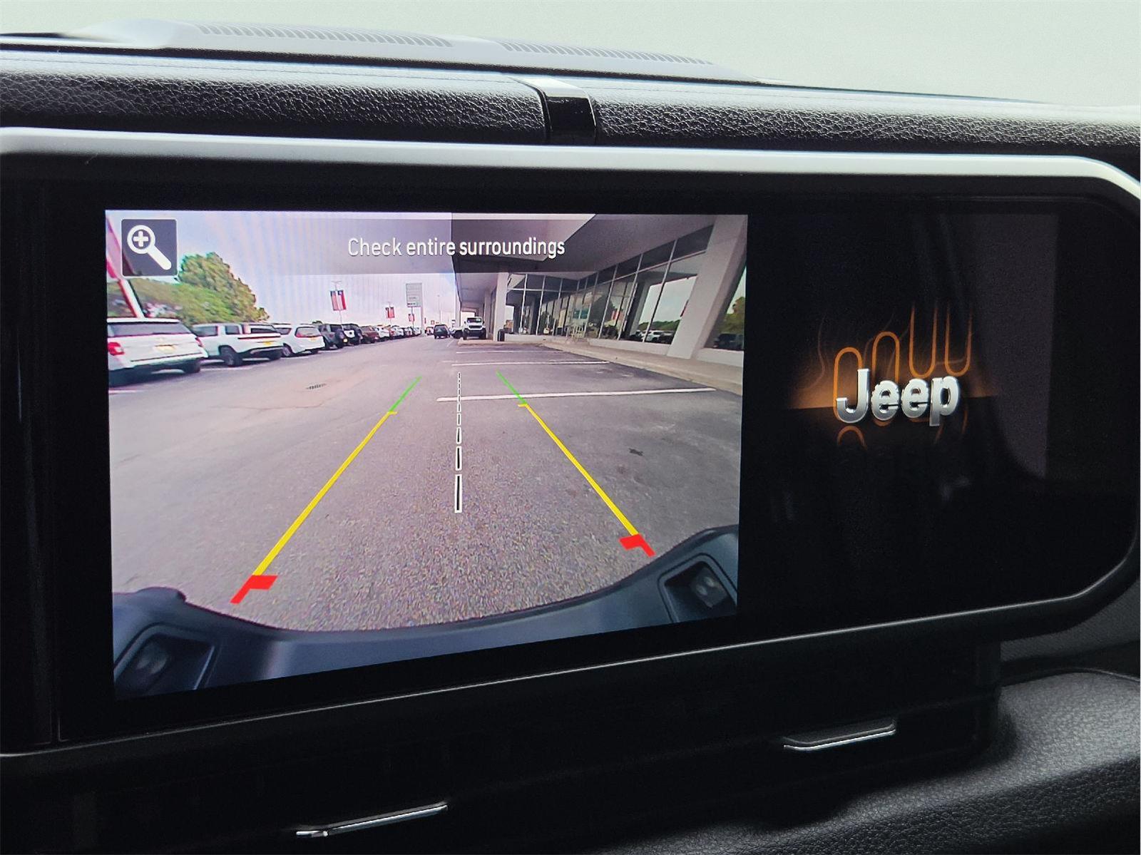 2024 Jeep Gladiator photo 24 of 36