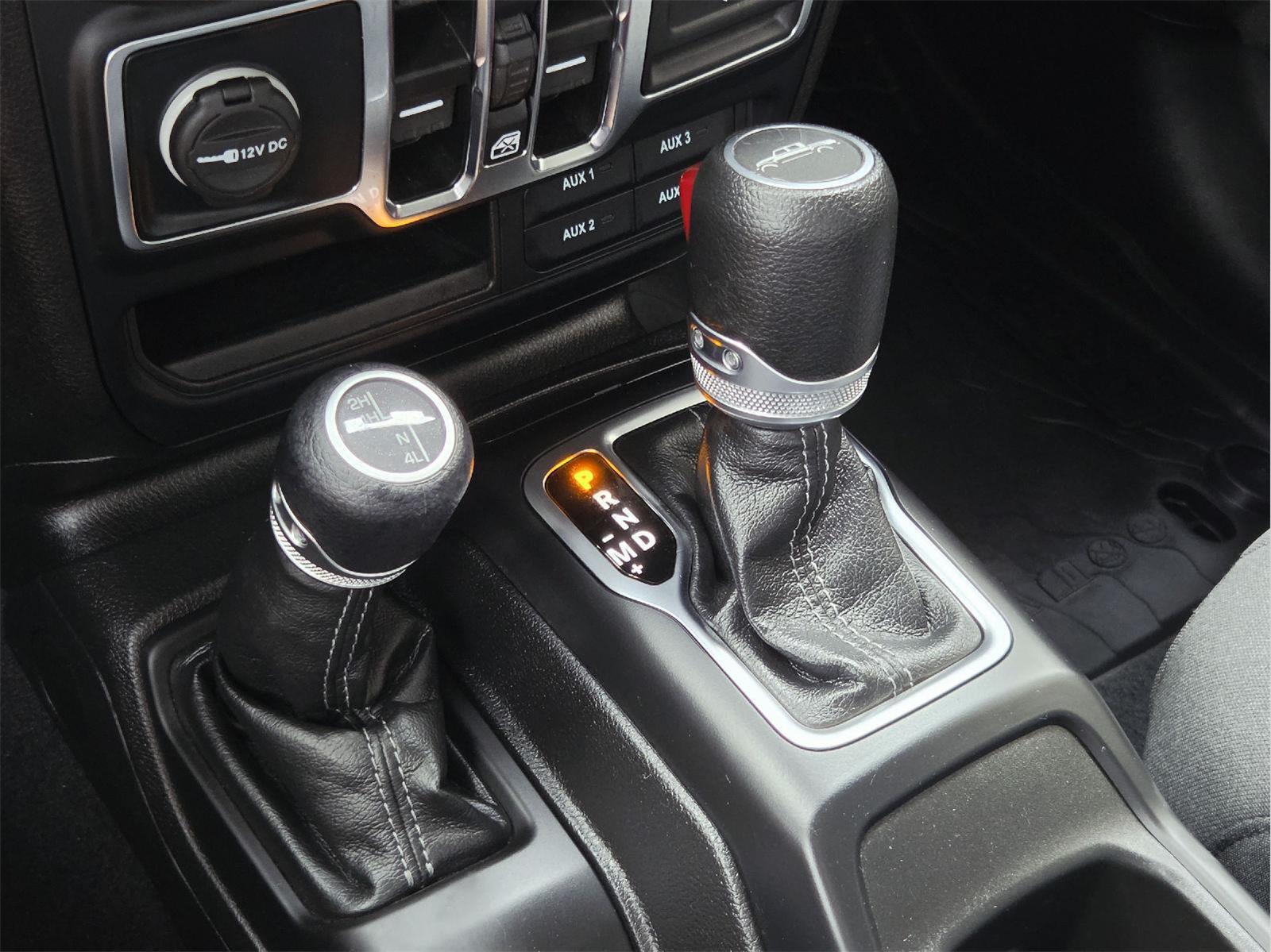 2024 Jeep Gladiator photo 25 of 36