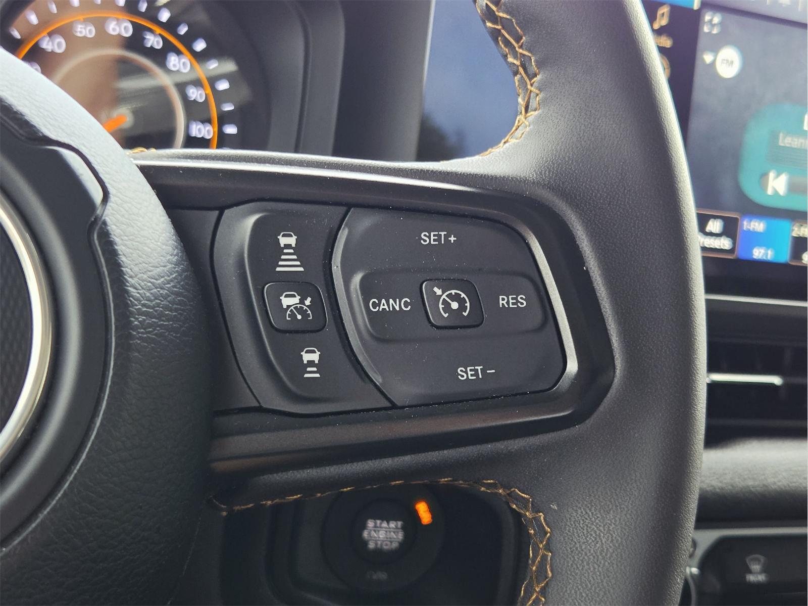 2024 Jeep Gladiator photo 29 of 36