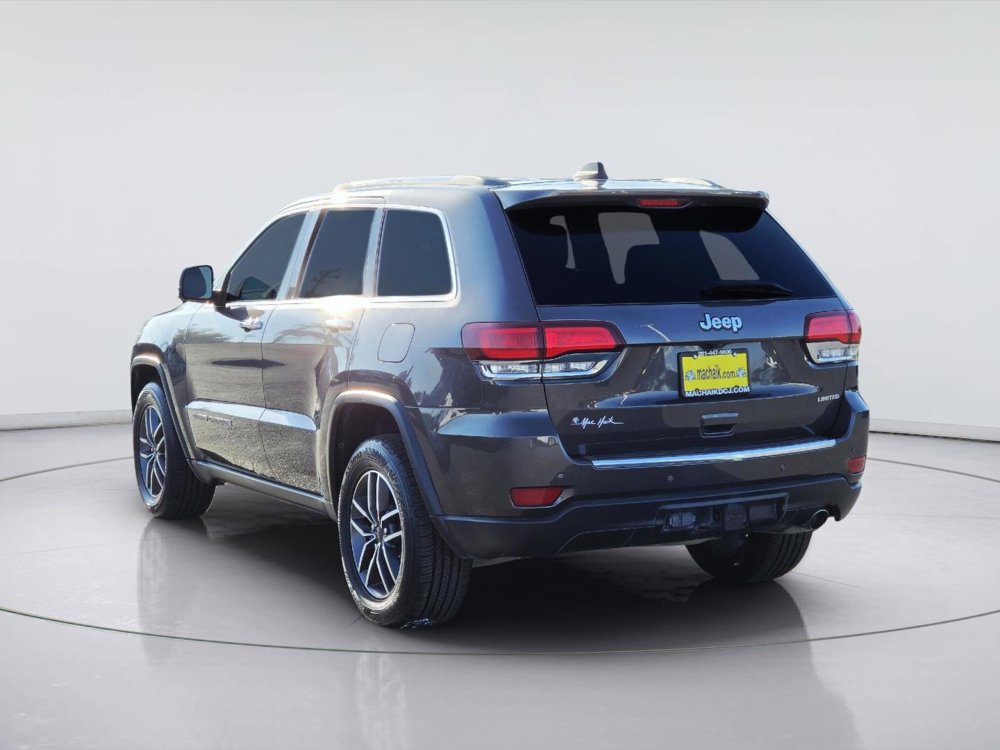 2021 Jeep Grand Cherokee photo 7 of 35
