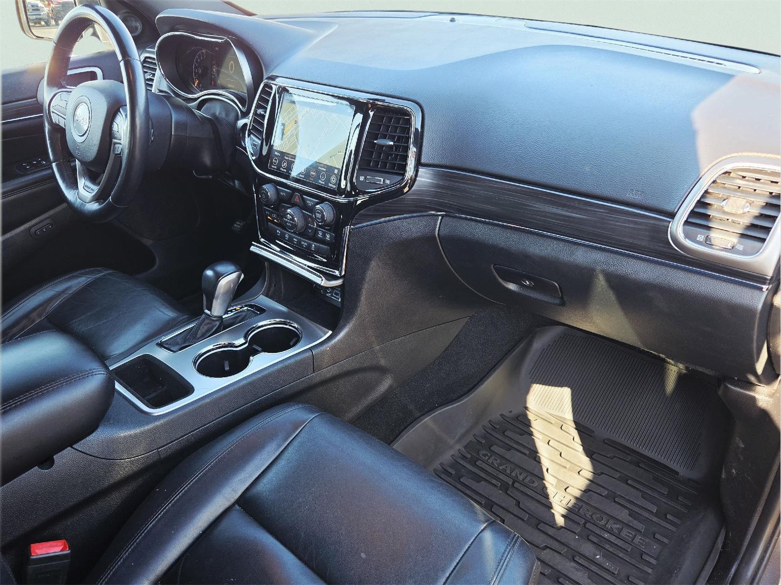 2021 Jeep Grand Cherokee photo 14 of 35
