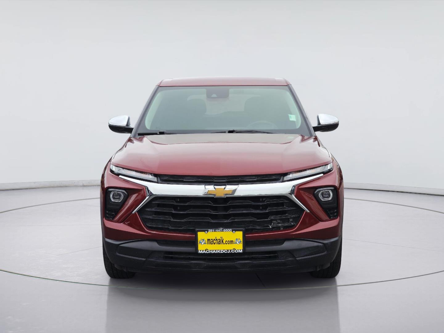 2024 Chevrolet Trailblazer photo 2 of 36