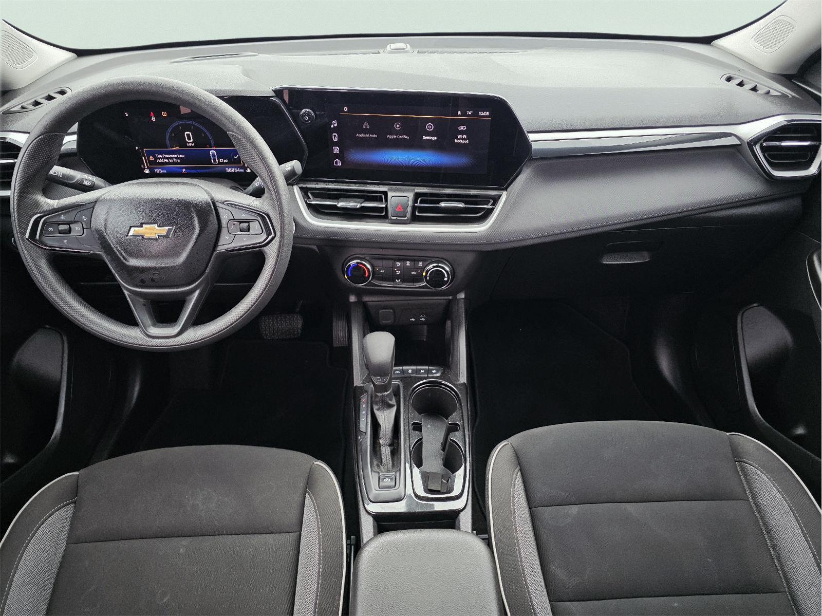 2024 Chevrolet Trailblazer photo 11 of 36