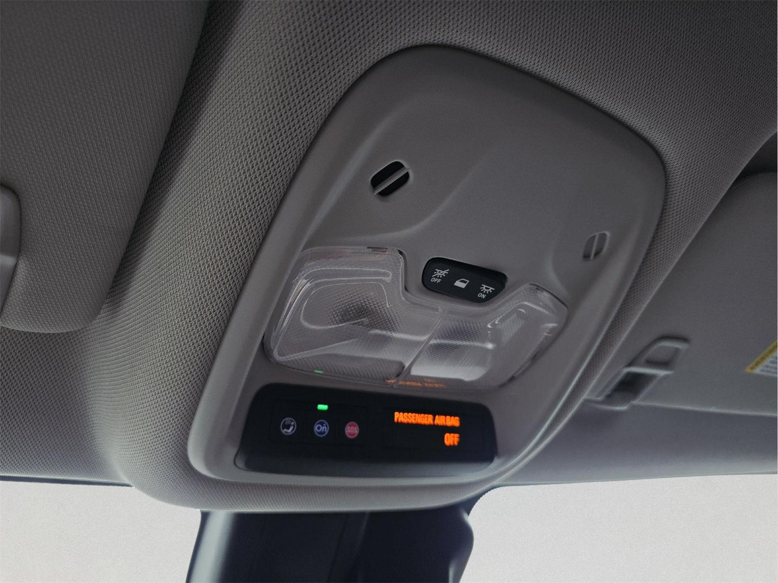 2024 Chevrolet Trailblazer photo 34 of 36