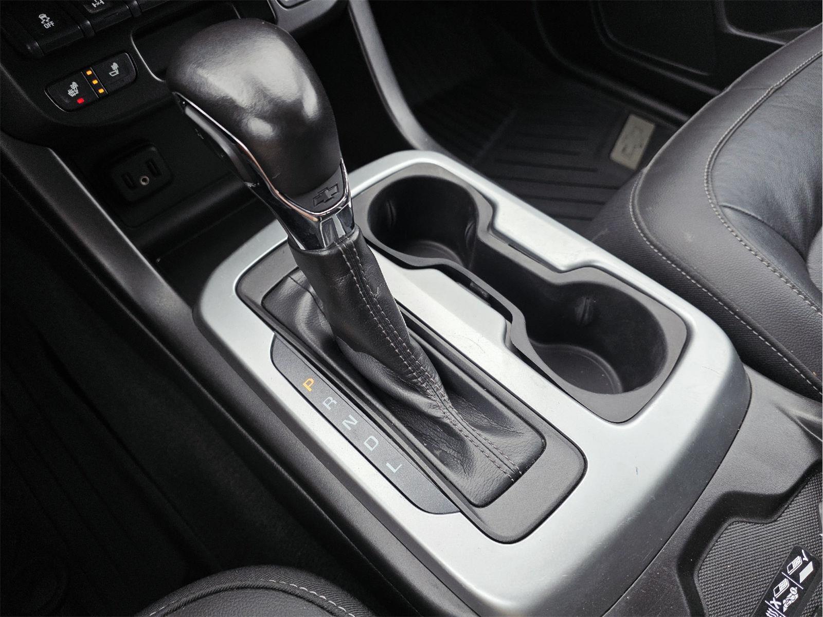 2022 Chevrolet Colorado photo 27 of 35