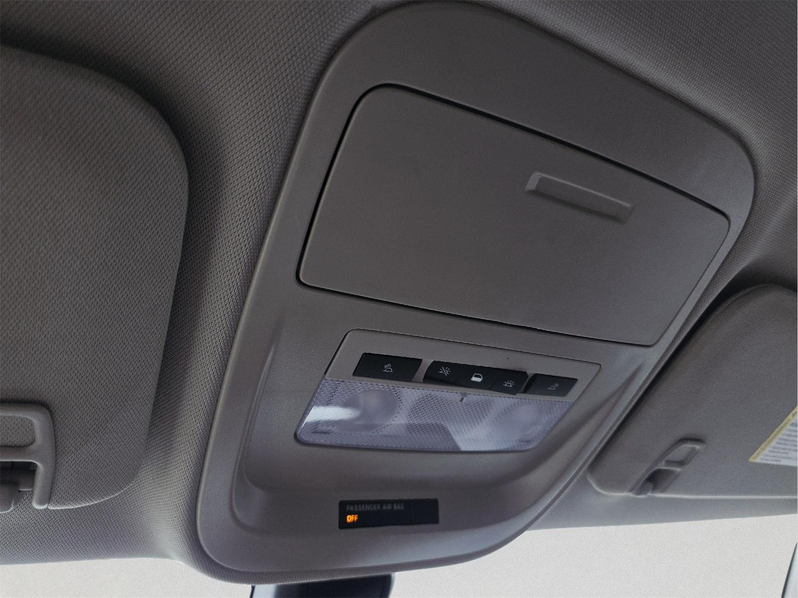 2022 Chevrolet Colorado photo 33 of 35