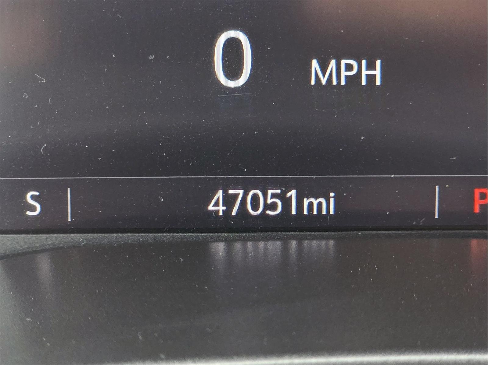 2022 Chevrolet Colorado photo 34 of 35