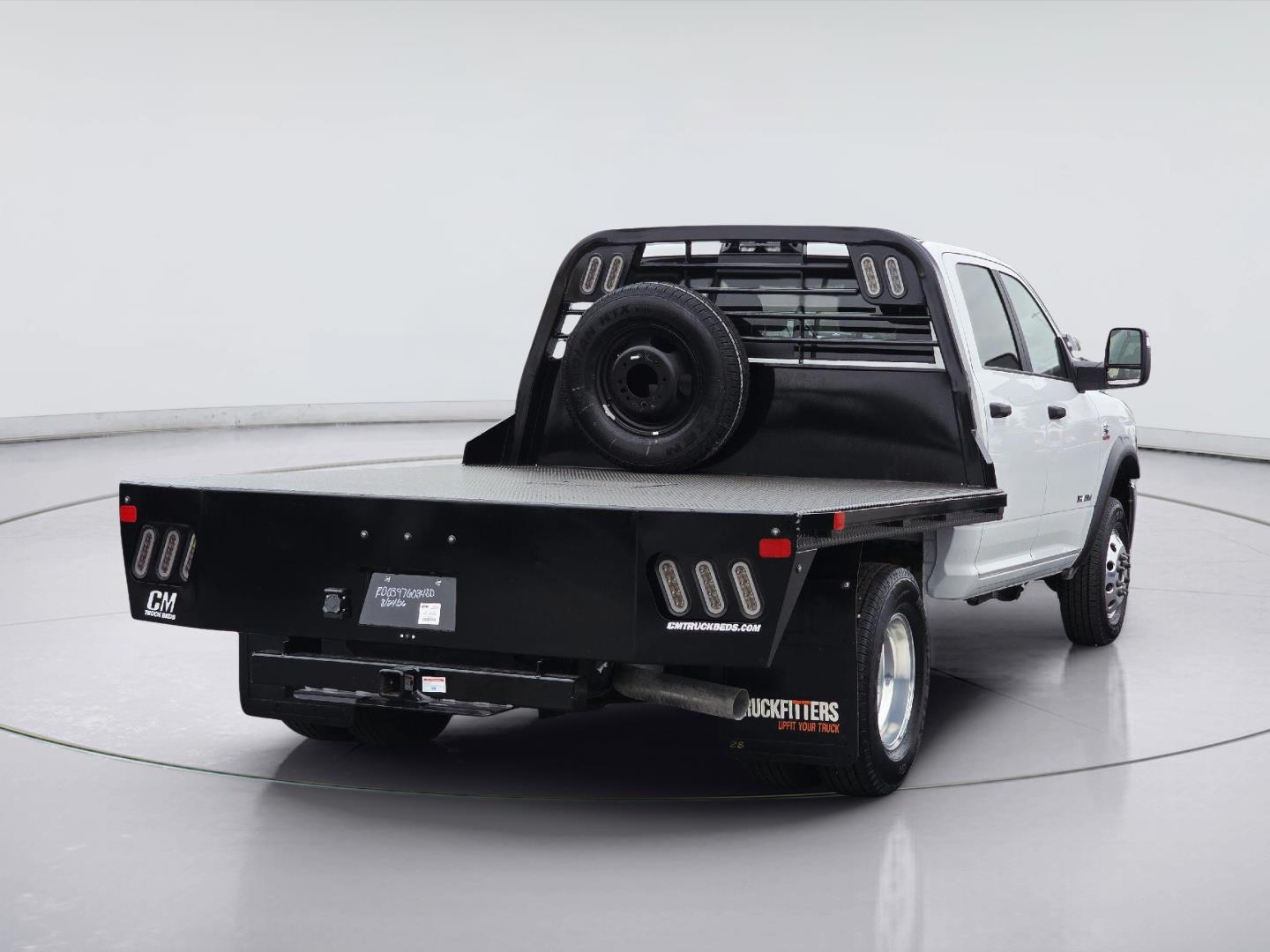 2025 Ram 3500 Chassis Cab photo 4 of 37