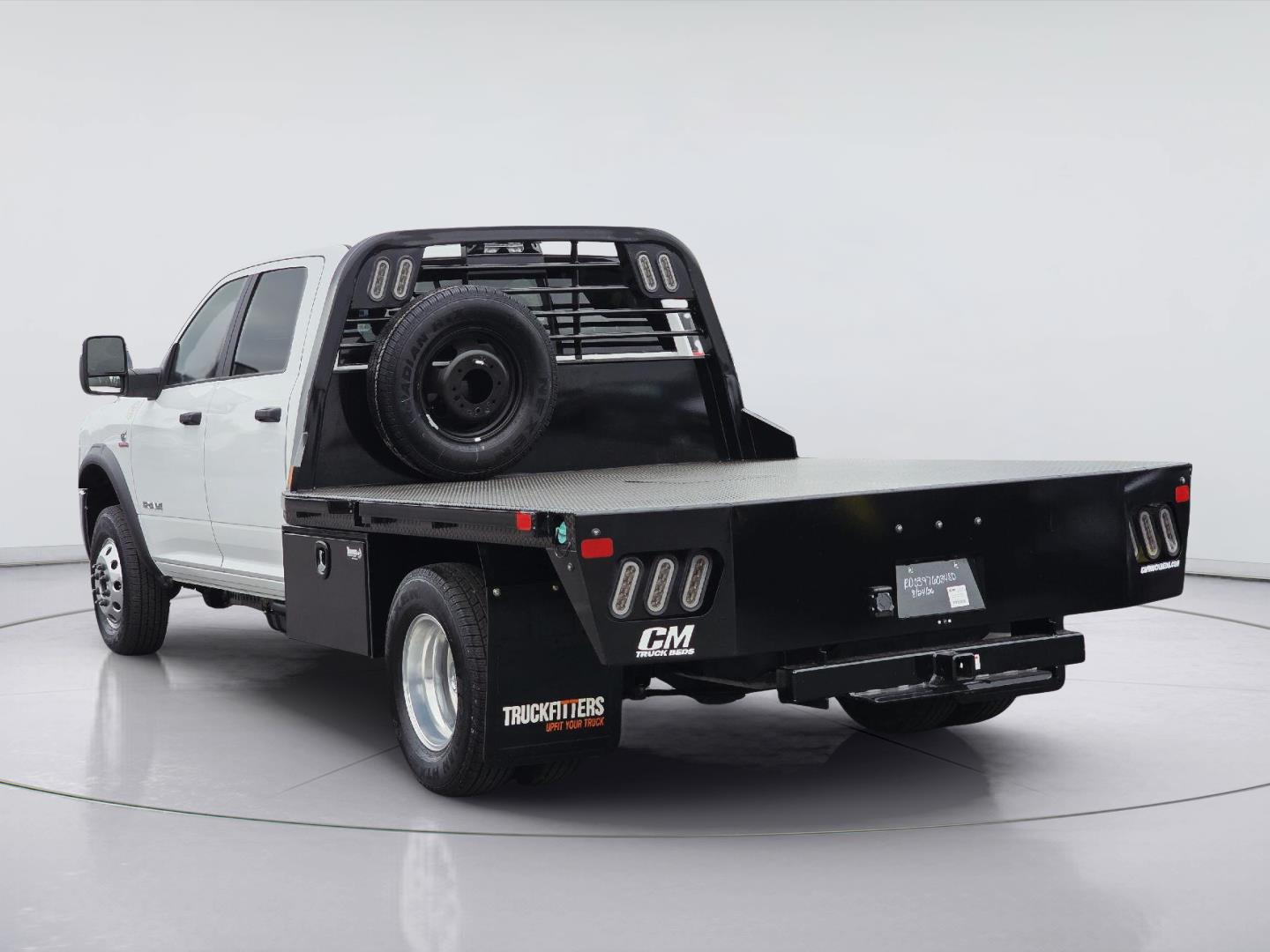 2025 Ram 3500 Chassis Cab photo 6 of 37