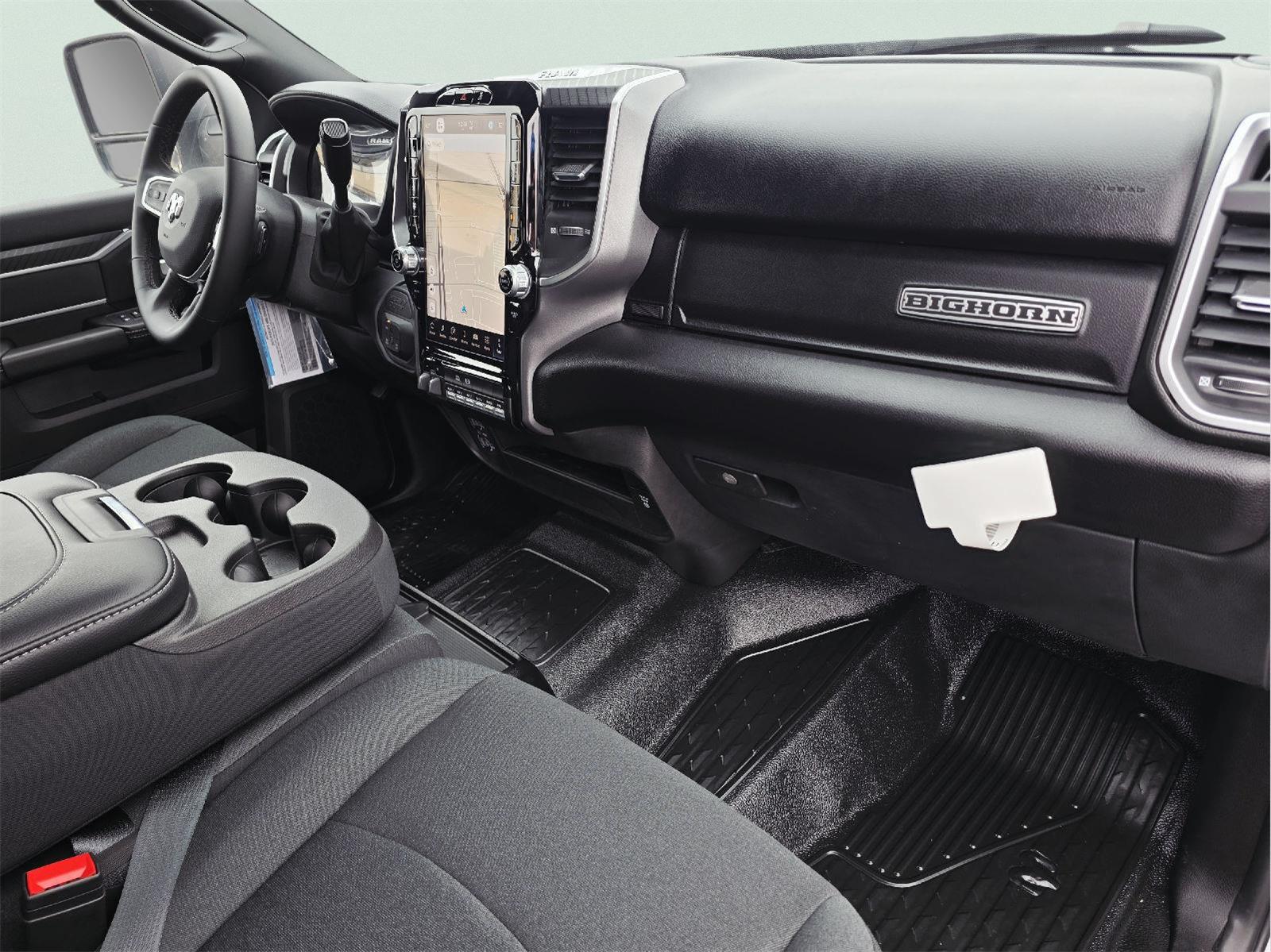 2025 Ram 3500 Chassis Cab photo 17 of 37