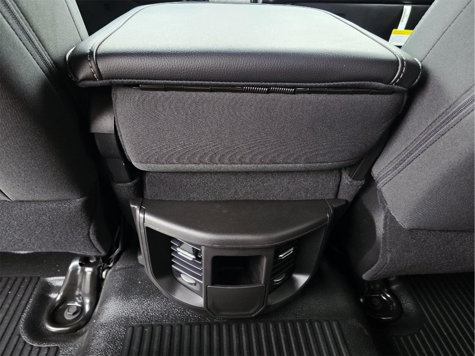 2025 Ram 3500 Chassis Cab photo 24 of 37