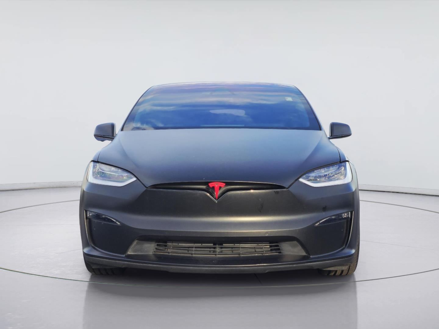 2022 Tesla Model X photo 2 of 35