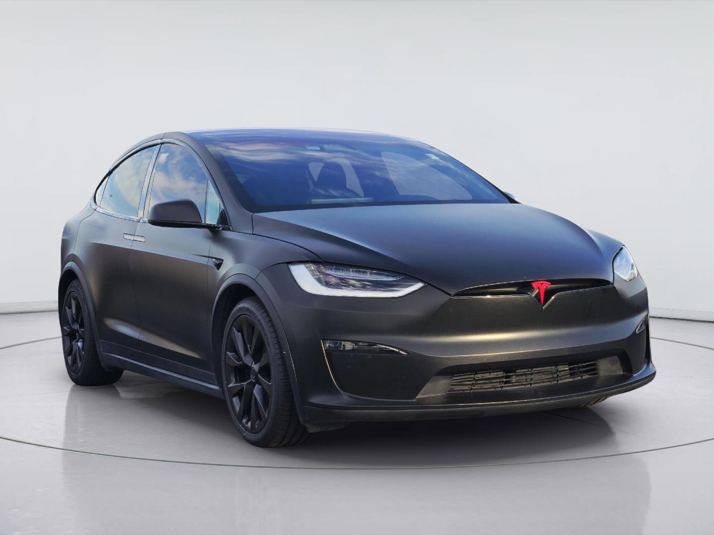 2022 Tesla Model X photo 3 of 35
