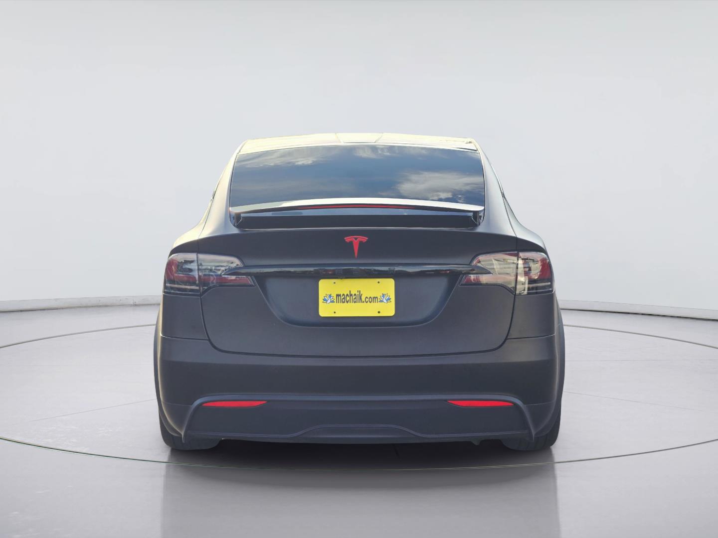 2022 Tesla Model X photo 5 of 35