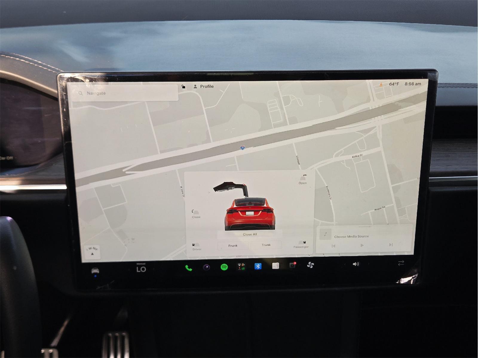 2022 Tesla Model X photo 24 of 35