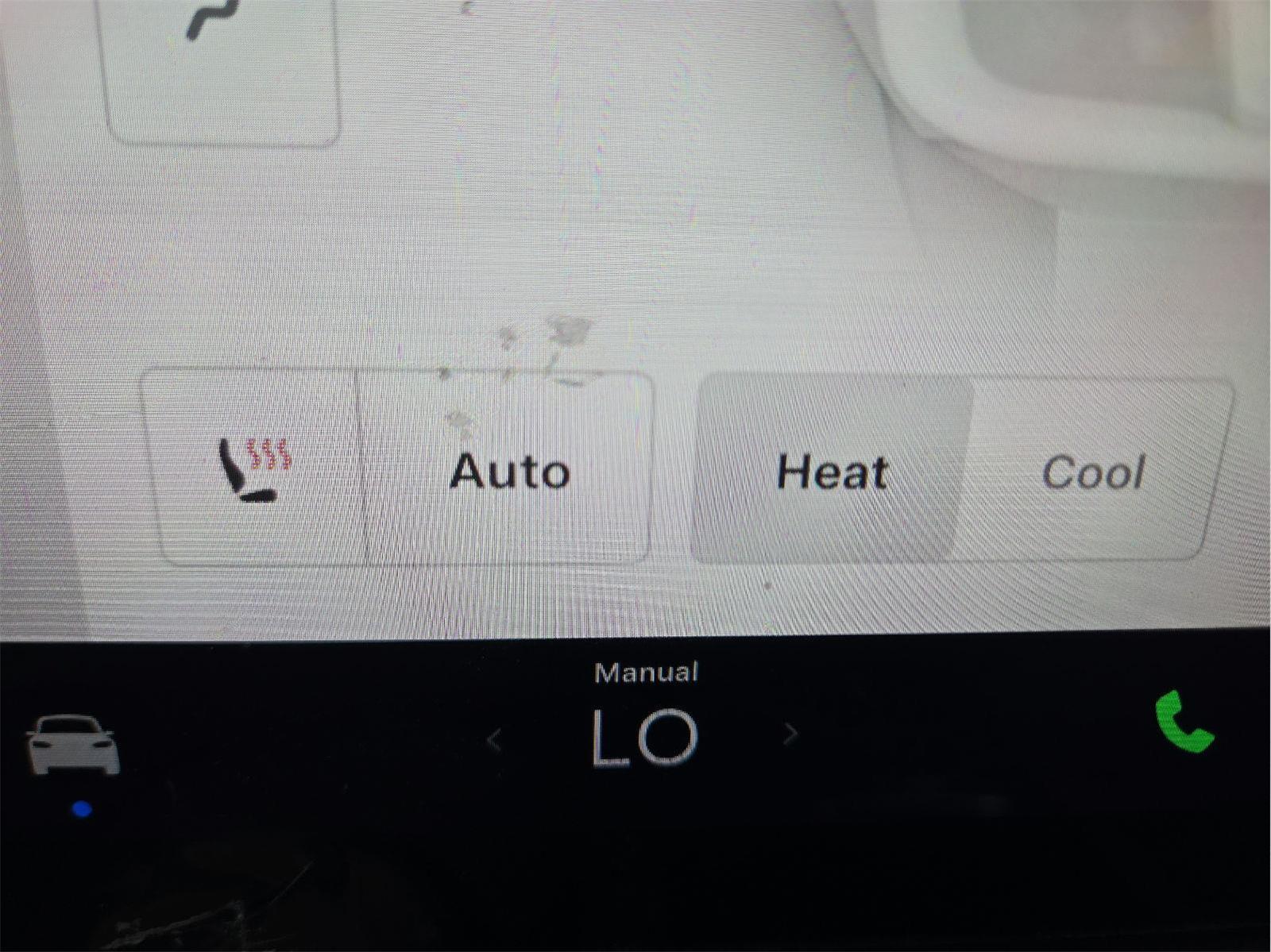 2022 Tesla Model X photo 27 of 35