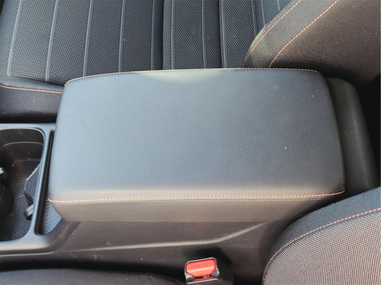 2025 Honda CR-V Hybrid photo 15 of 36