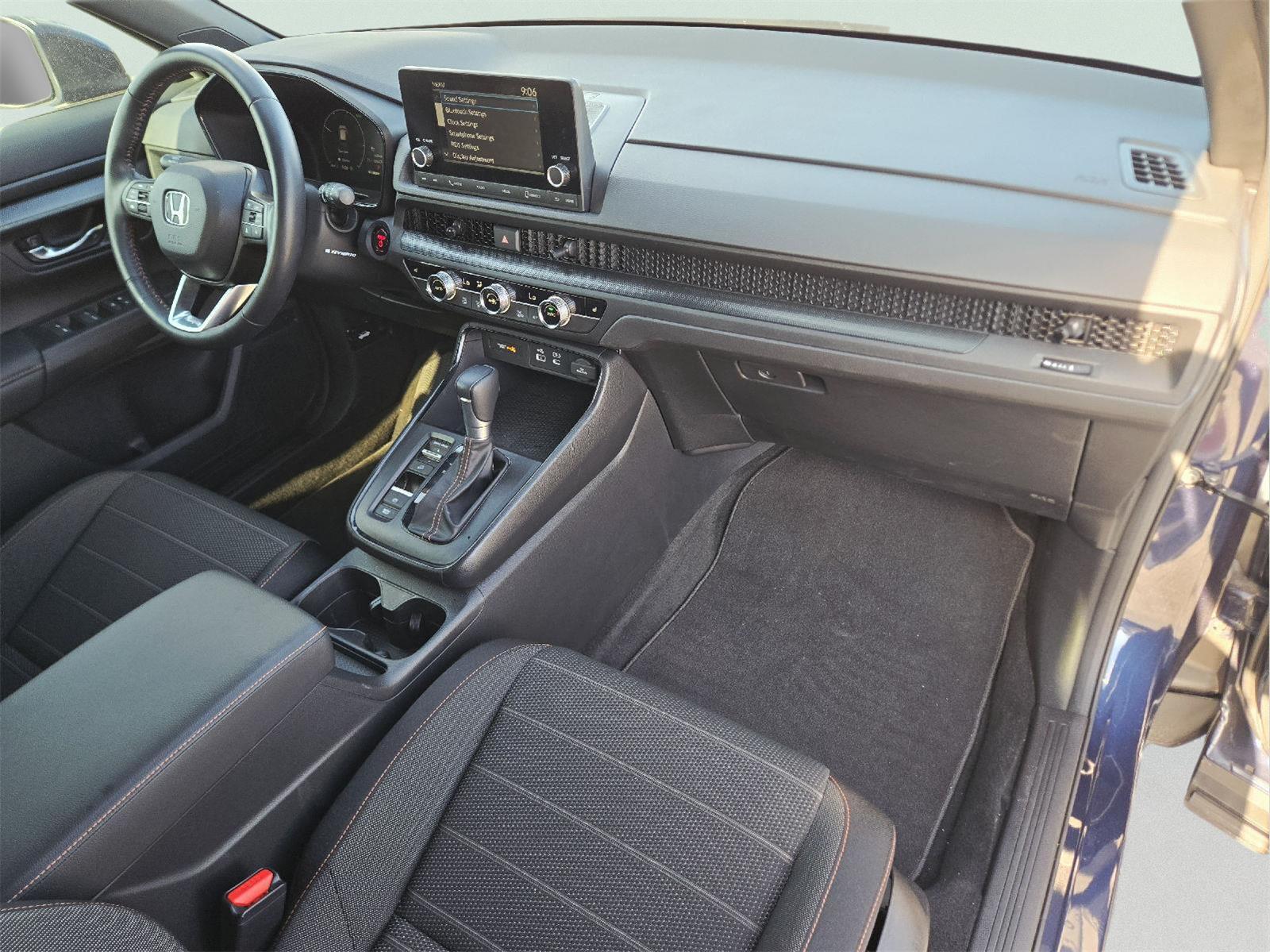 2025 Honda CR-V Hybrid photo 16 of 36
