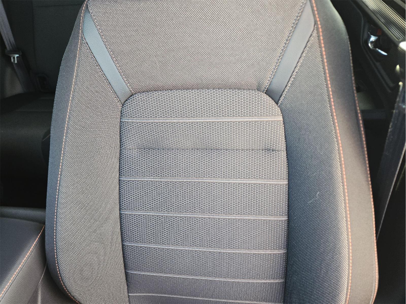 2025 Honda CR-V Hybrid photo 17 of 36
