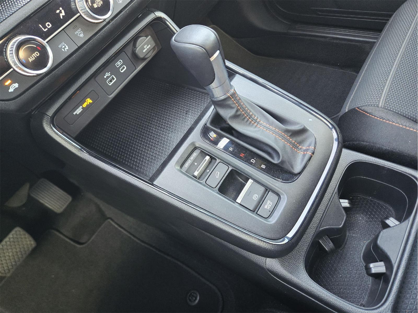2025 Honda CR-V Hybrid photo 29 of 36
