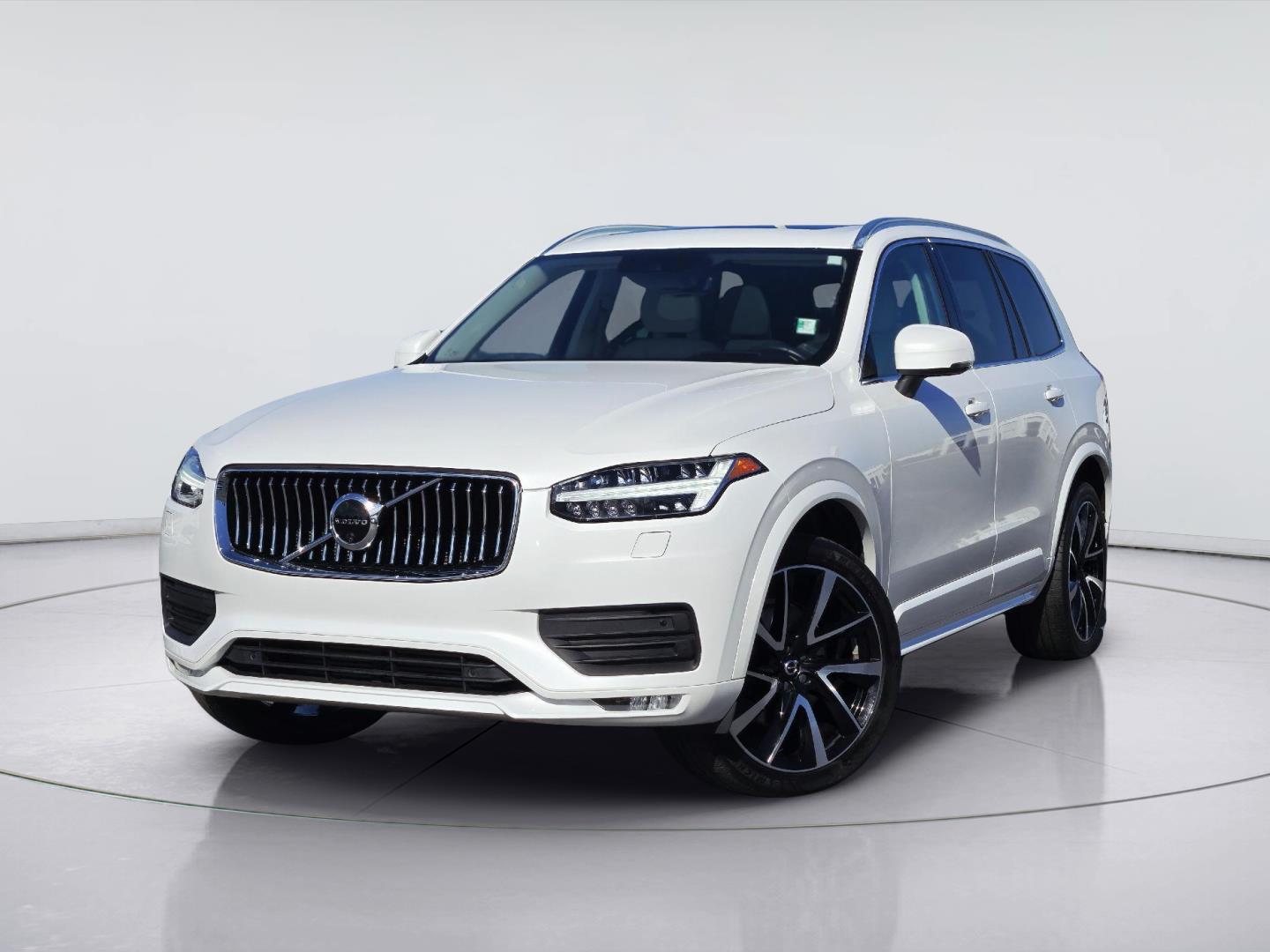 Crystal White Metallic 2022 Volvo XC90 SUV / Crossover All-Wheel Drive Automatic