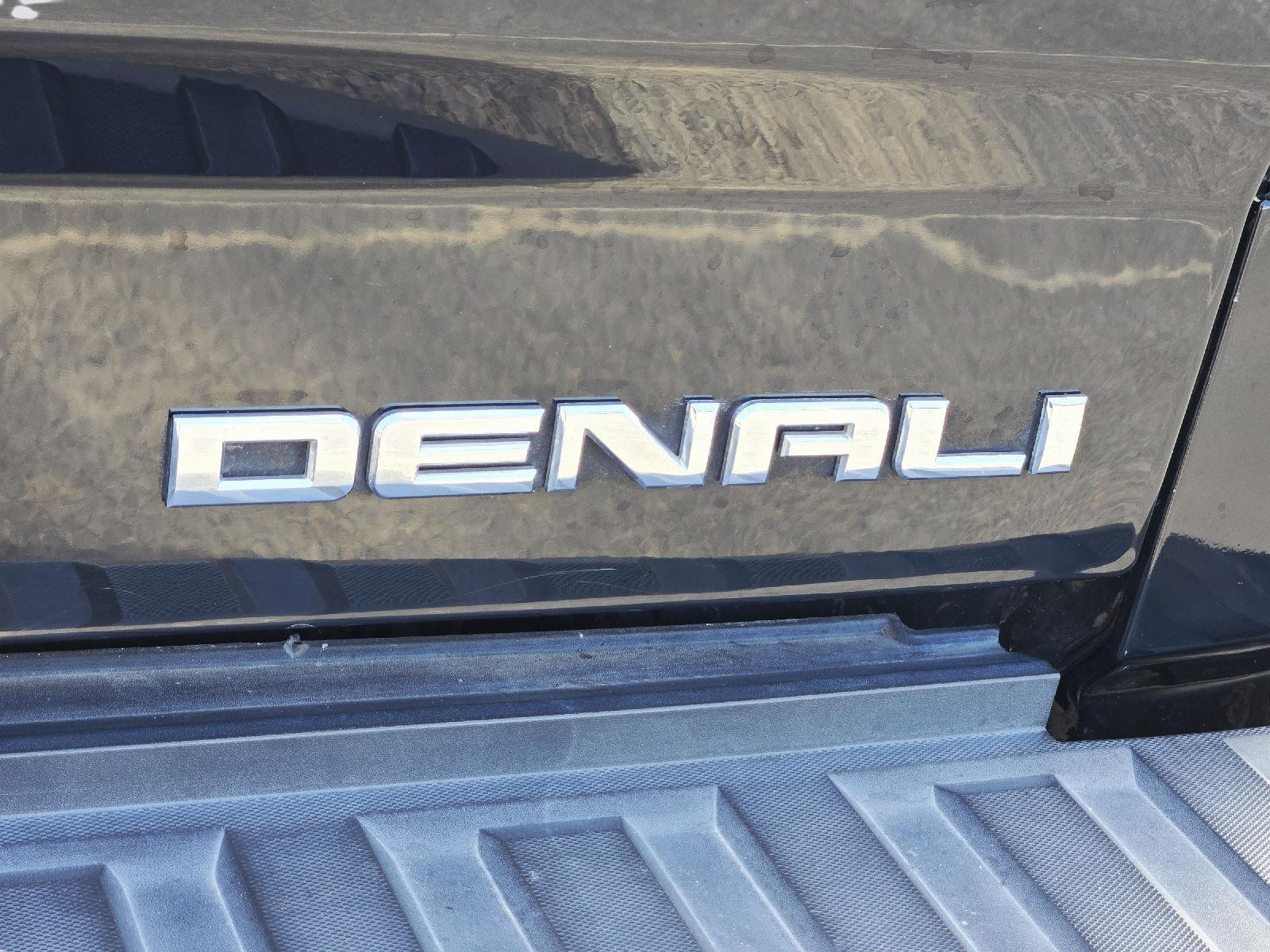 2018 GMC Sierra 1500 photo 10 of 36
