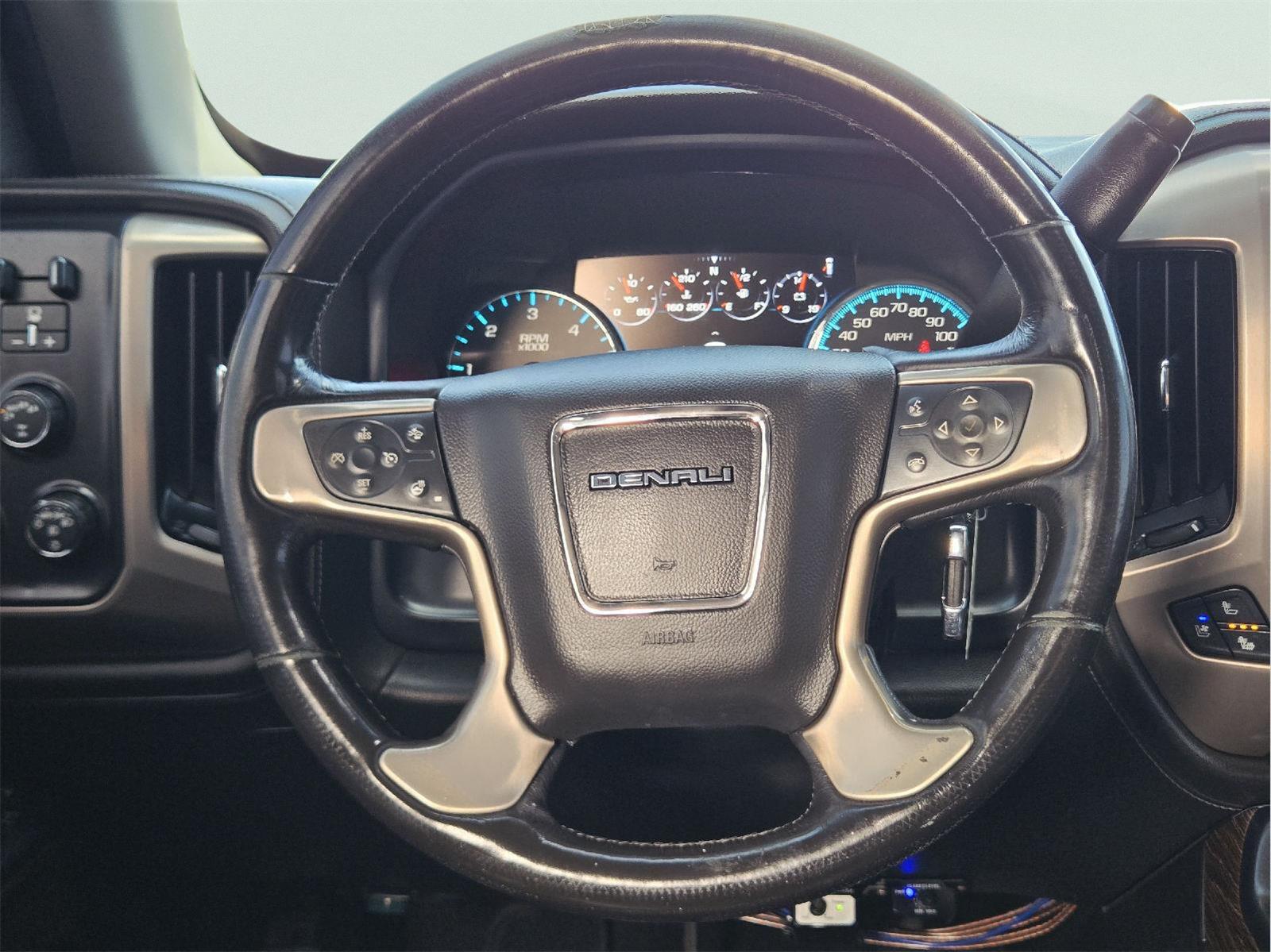 2018 GMC Sierra 1500 photo 30 of 36