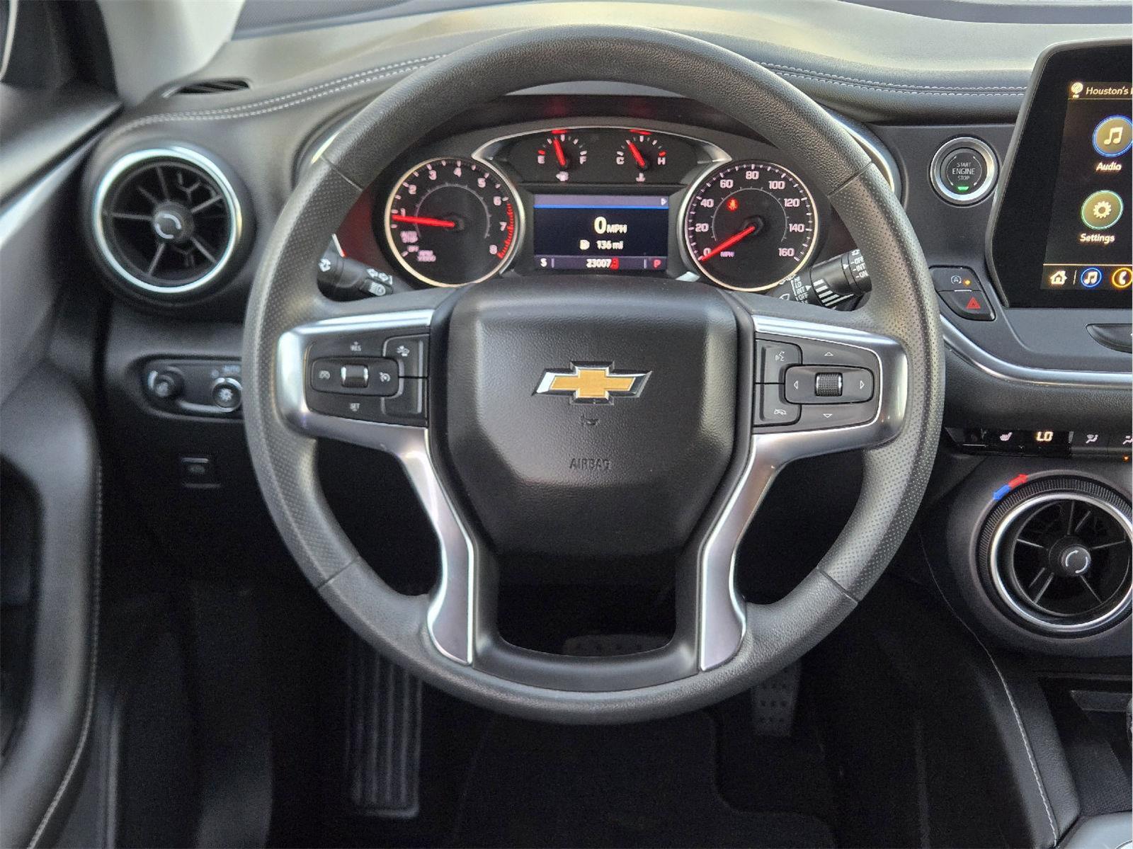 2024 Chevrolet Blazer photo 30 of 35
