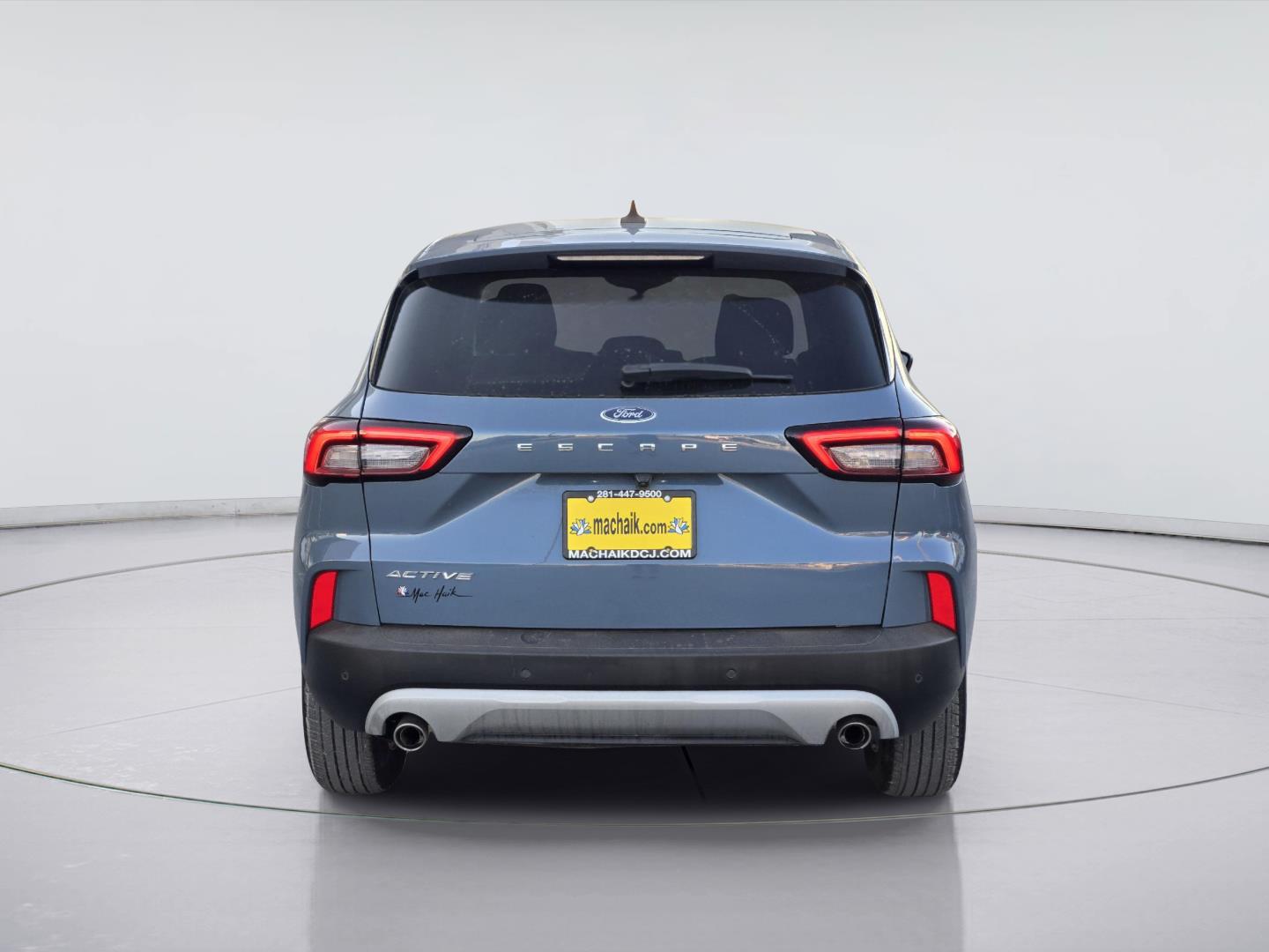 2025 Ford Escape photo 5 of 35