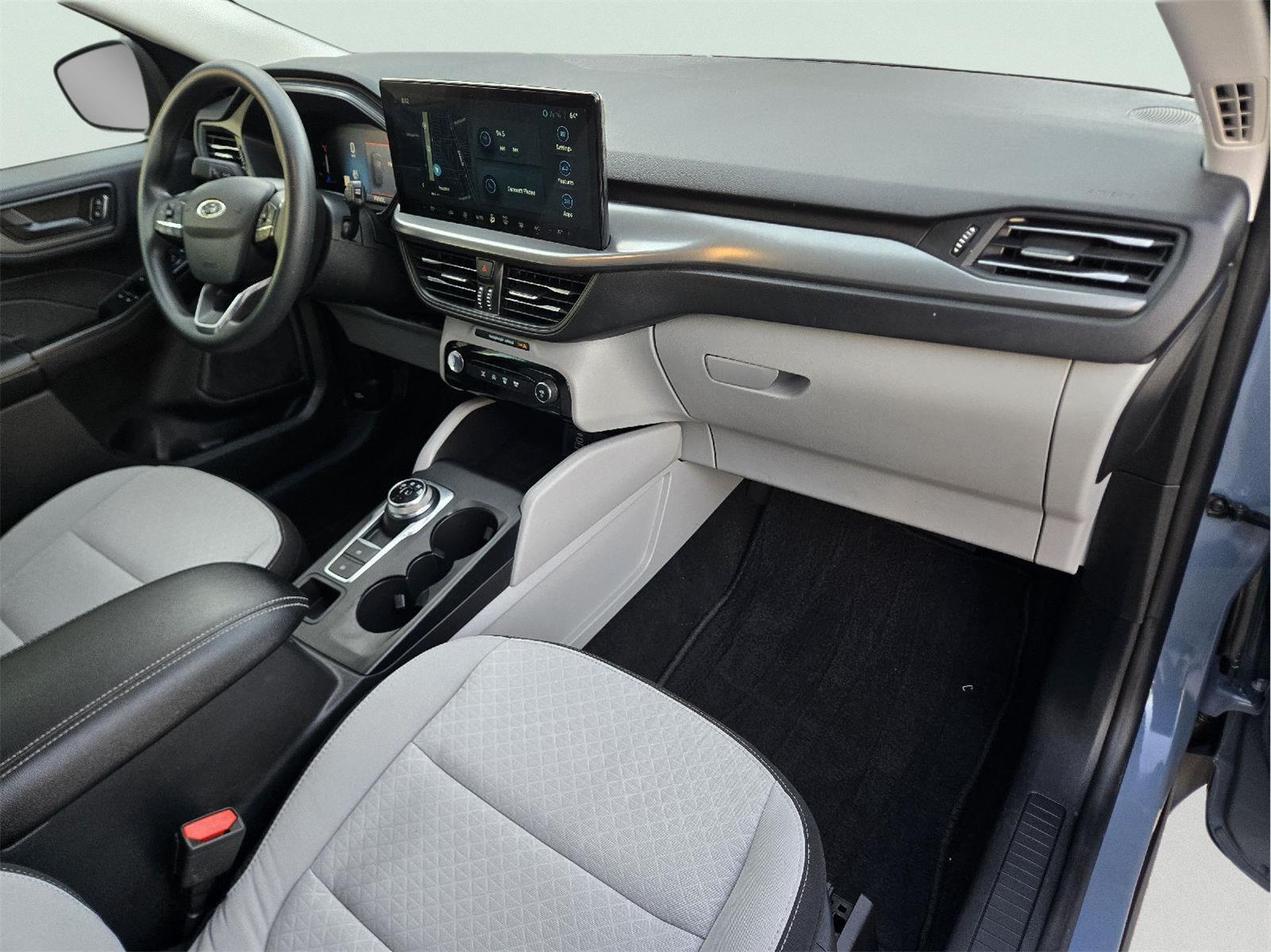 2025 Ford Escape photo 12 of 35