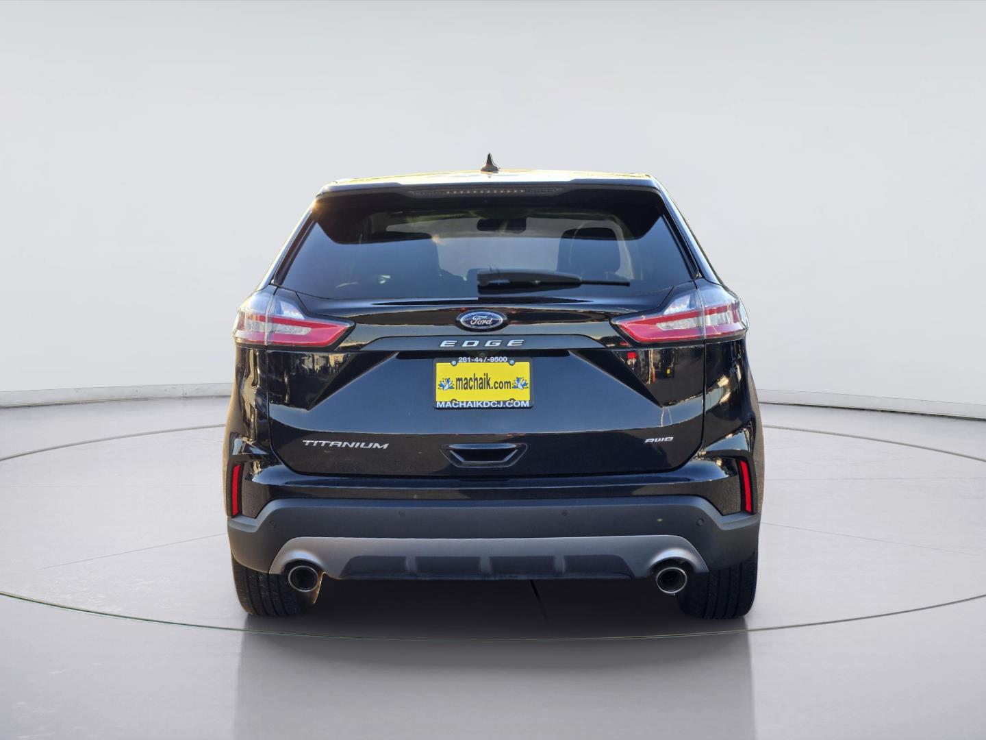 2022 Ford Edge photo 5 of 37