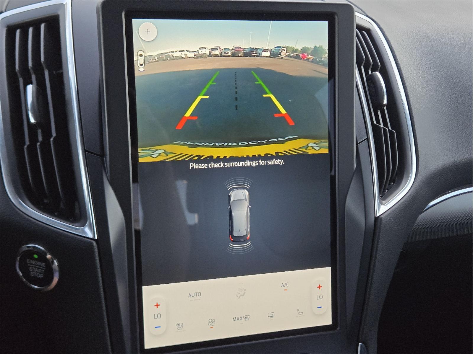 2022 Ford Edge photo 27 of 37