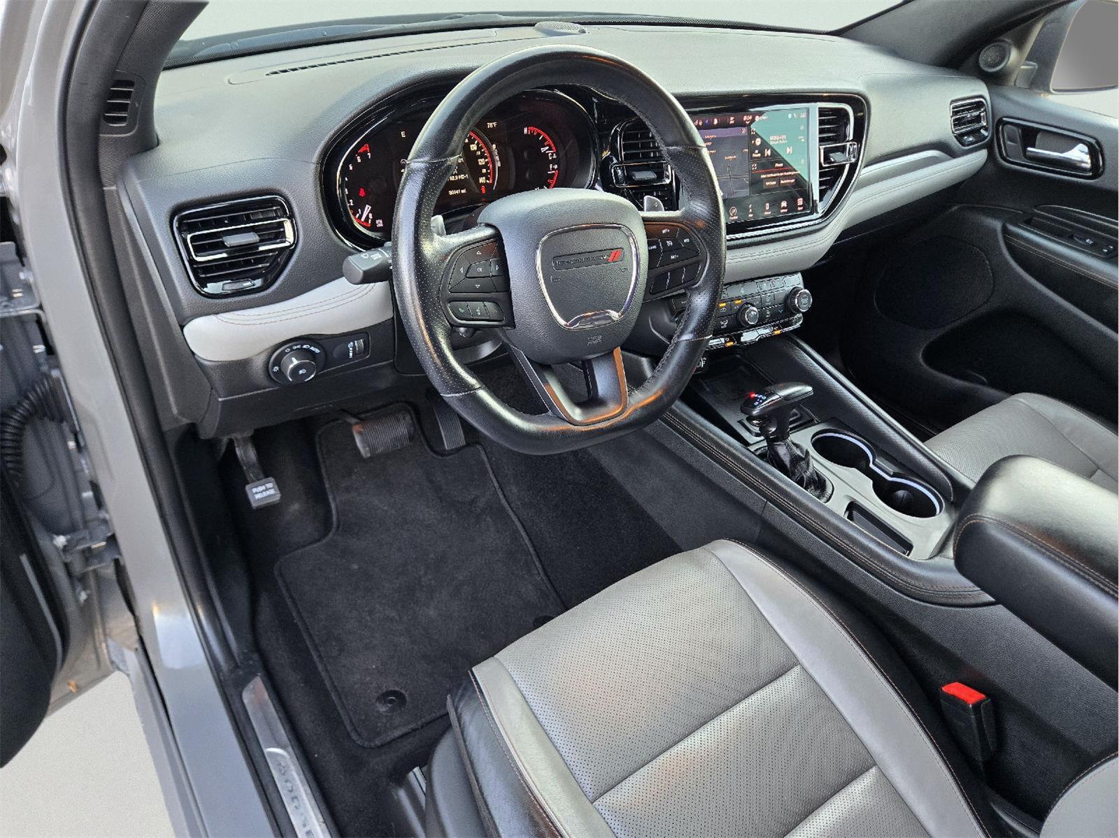 2022 Dodge Durango photo 10 of 36