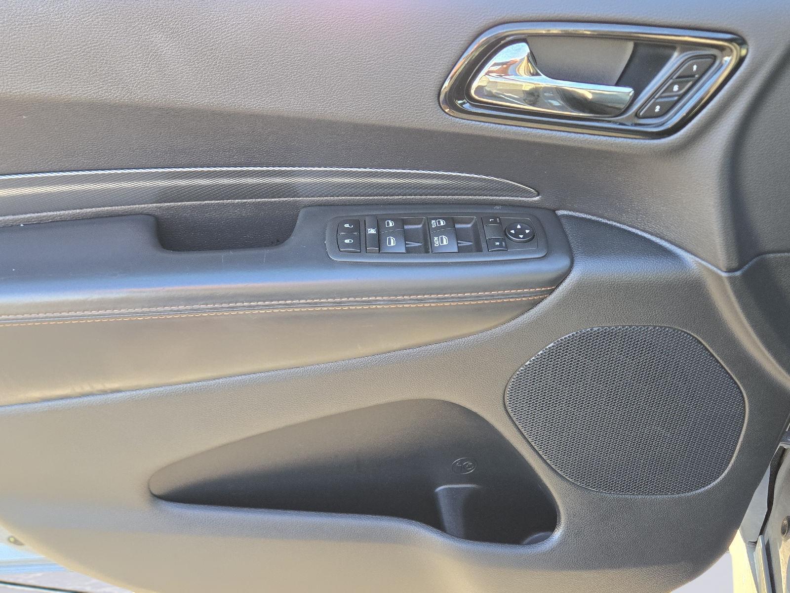 2022 Dodge Durango photo 17 of 36