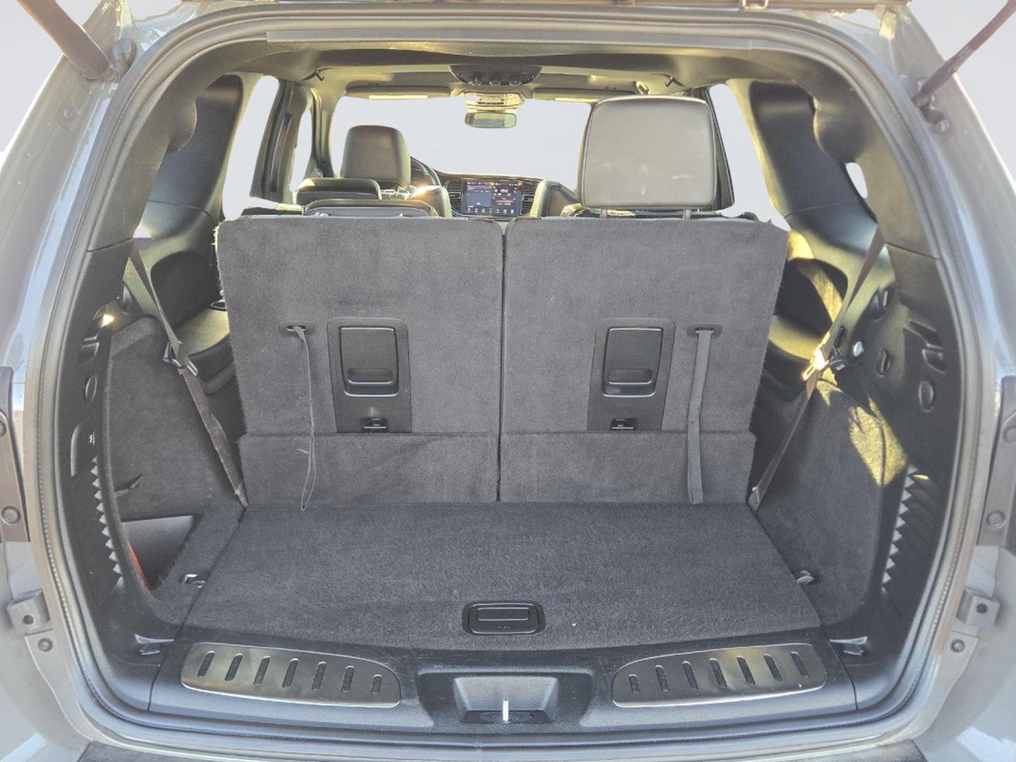 2022 Dodge Durango photo 21 of 36