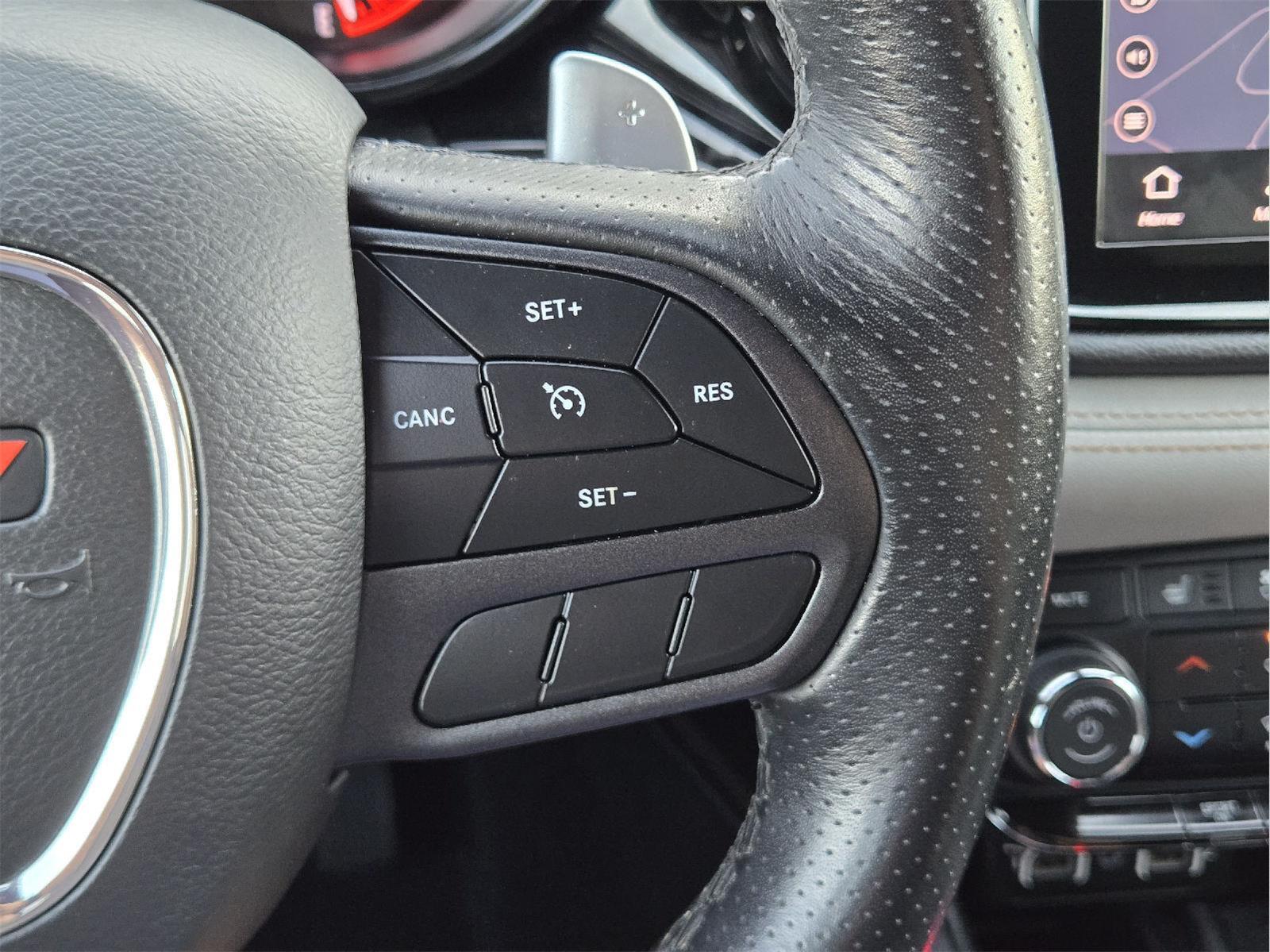 2022 Dodge Durango photo 31 of 36