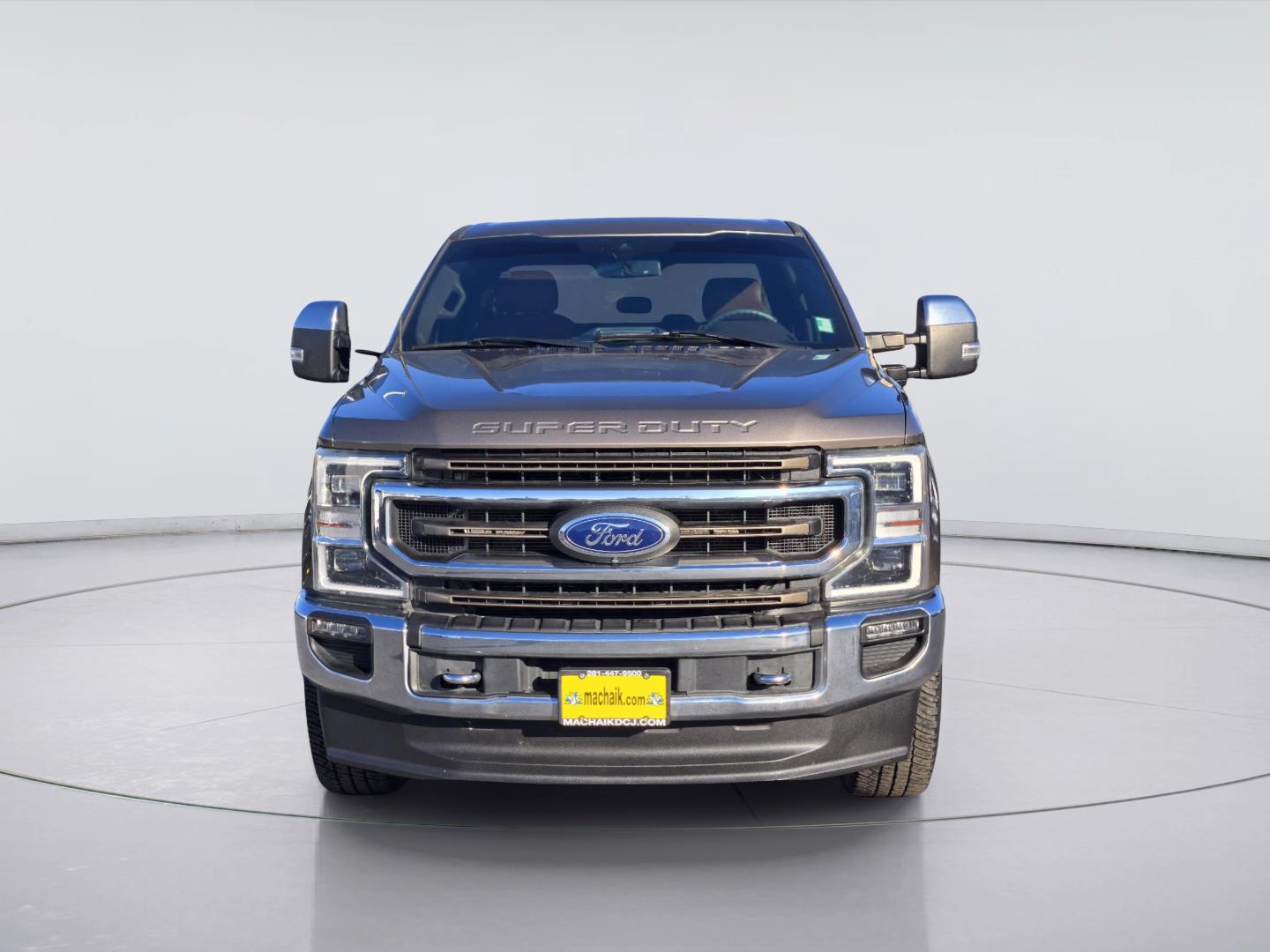 2022 Ford Super Duty F-250 photo 2 of 36