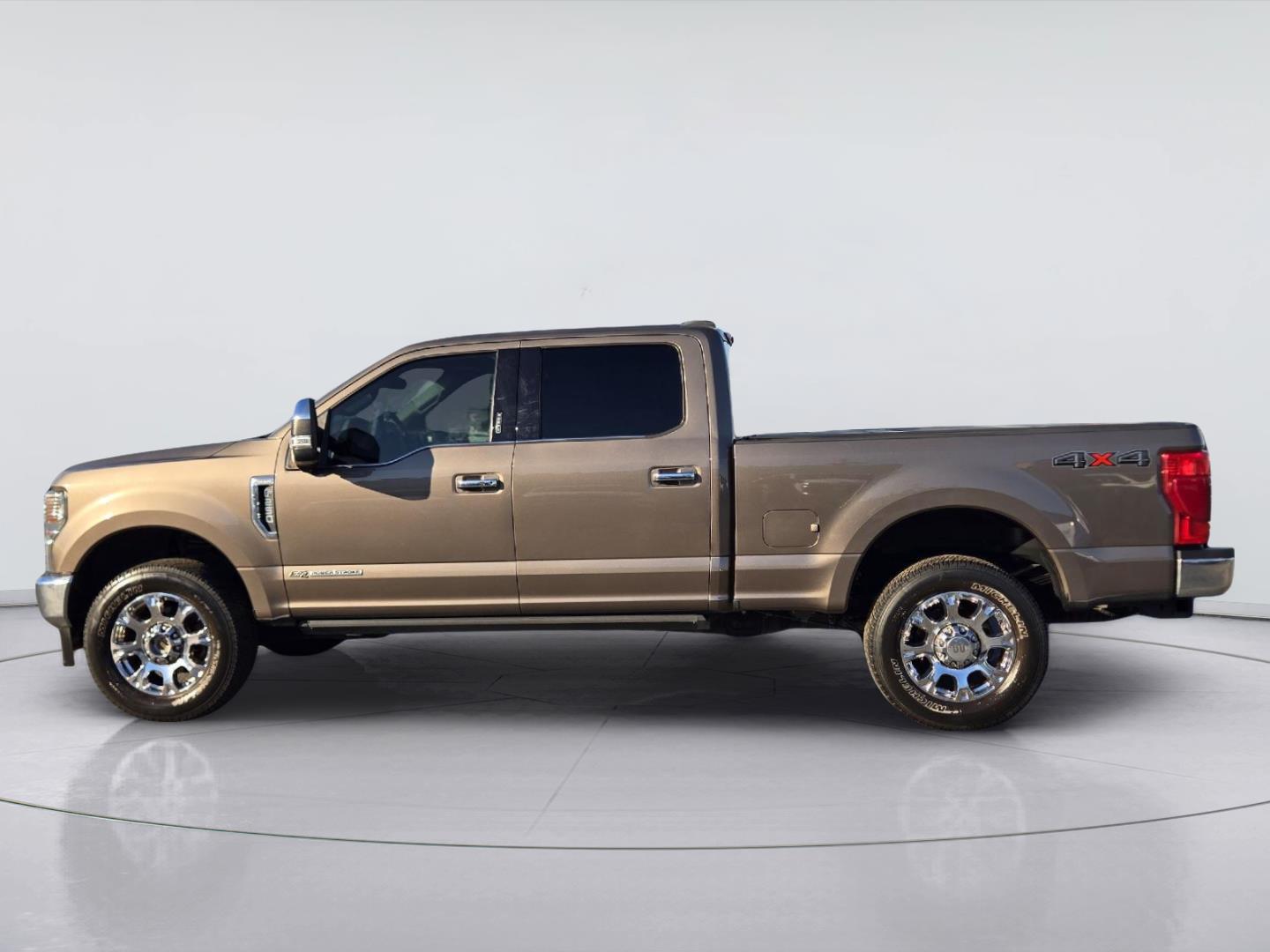 2022 Ford Super Duty F-250 photo 7 of 36