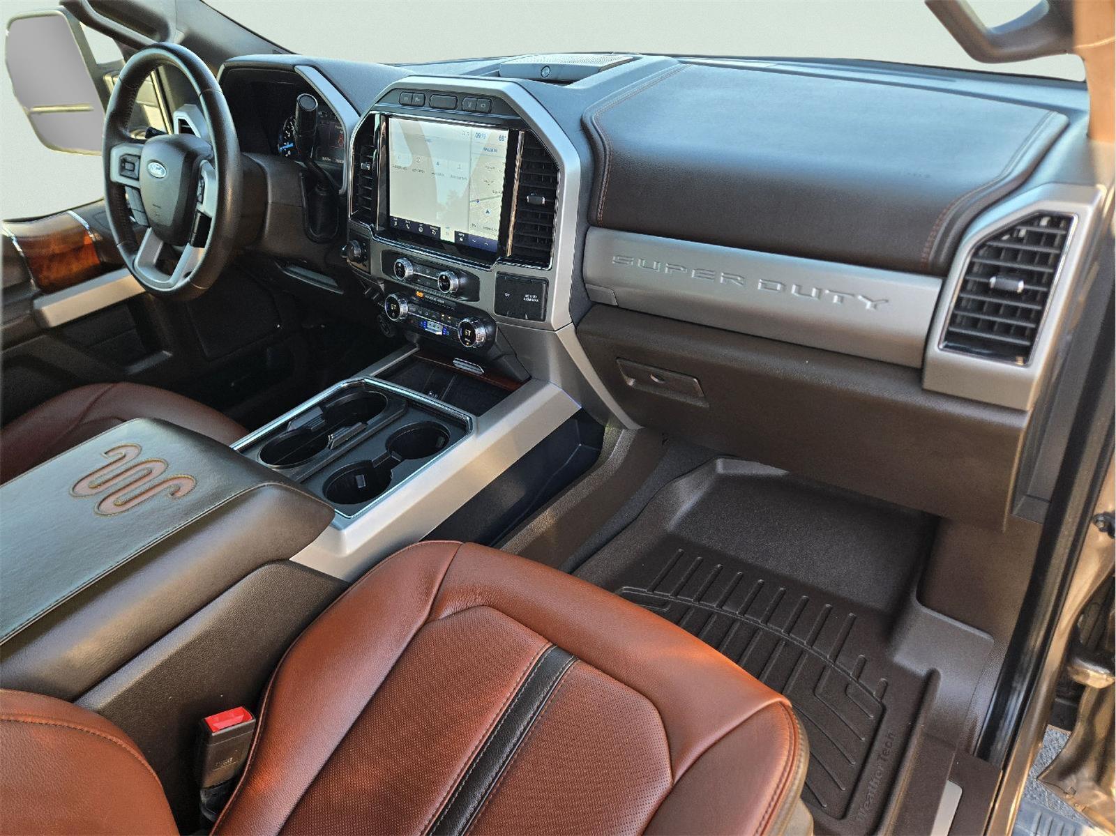 2022 Ford Super Duty F-250 photo 14 of 36