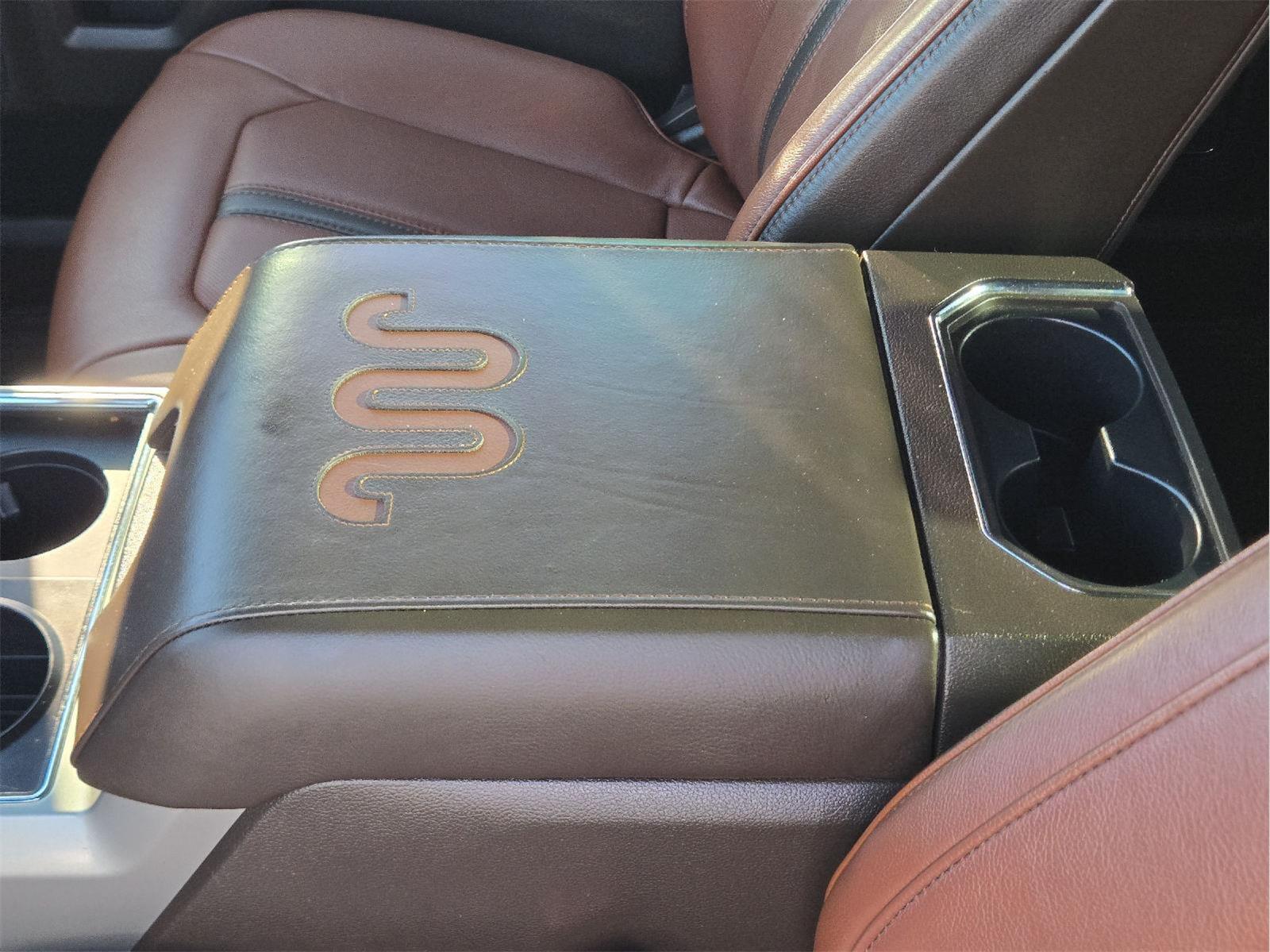 2022 Ford Super Duty F-250 photo 16 of 36