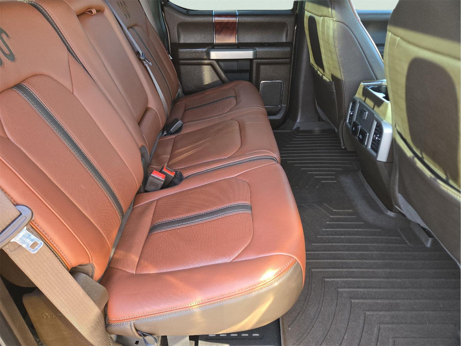 2022 Ford Super Duty F-250 photo 22 of 36