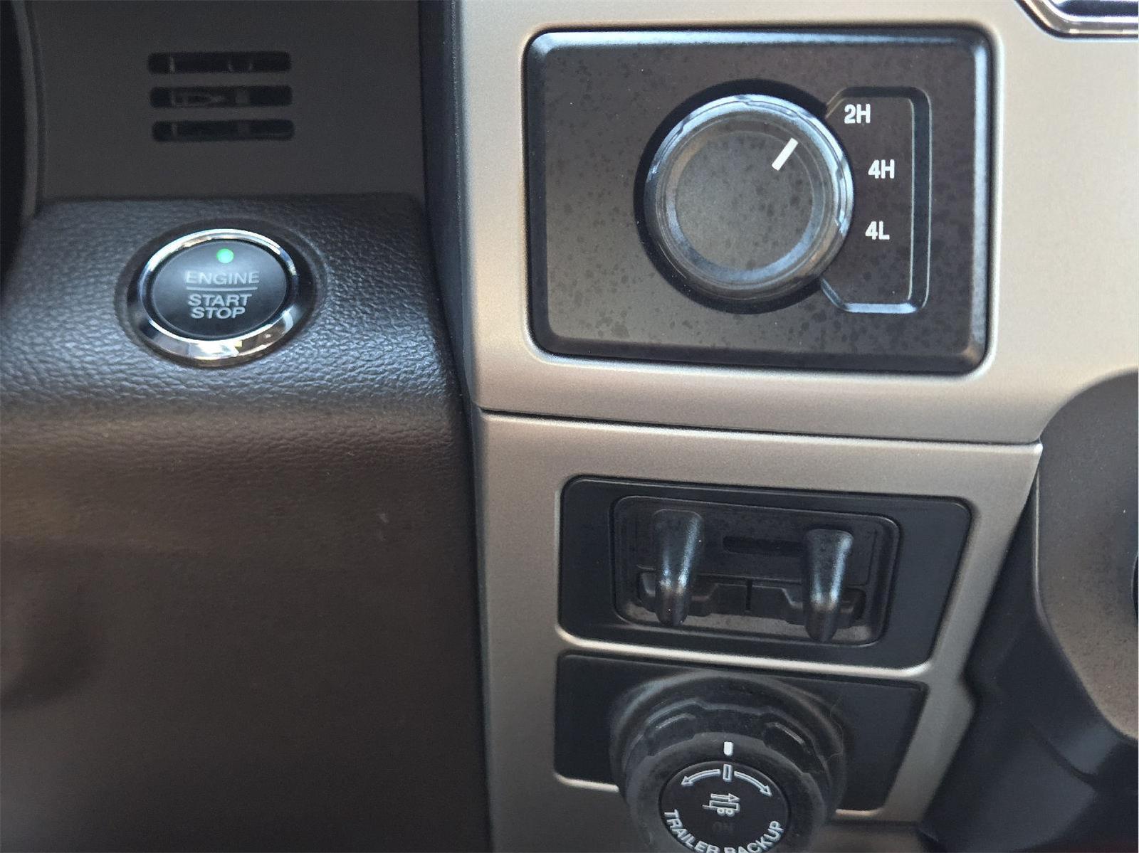 2022 Ford Super Duty F-250 photo 28 of 36